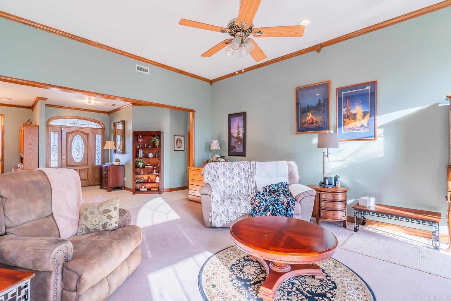 1300 N Locust  Newark, AR