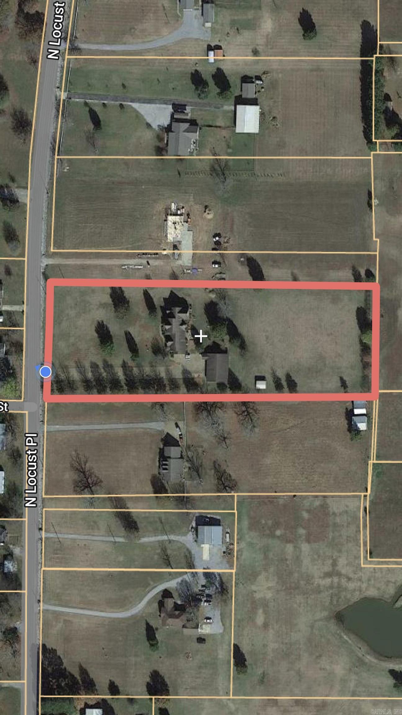 1300 N Locust  Newark, AR