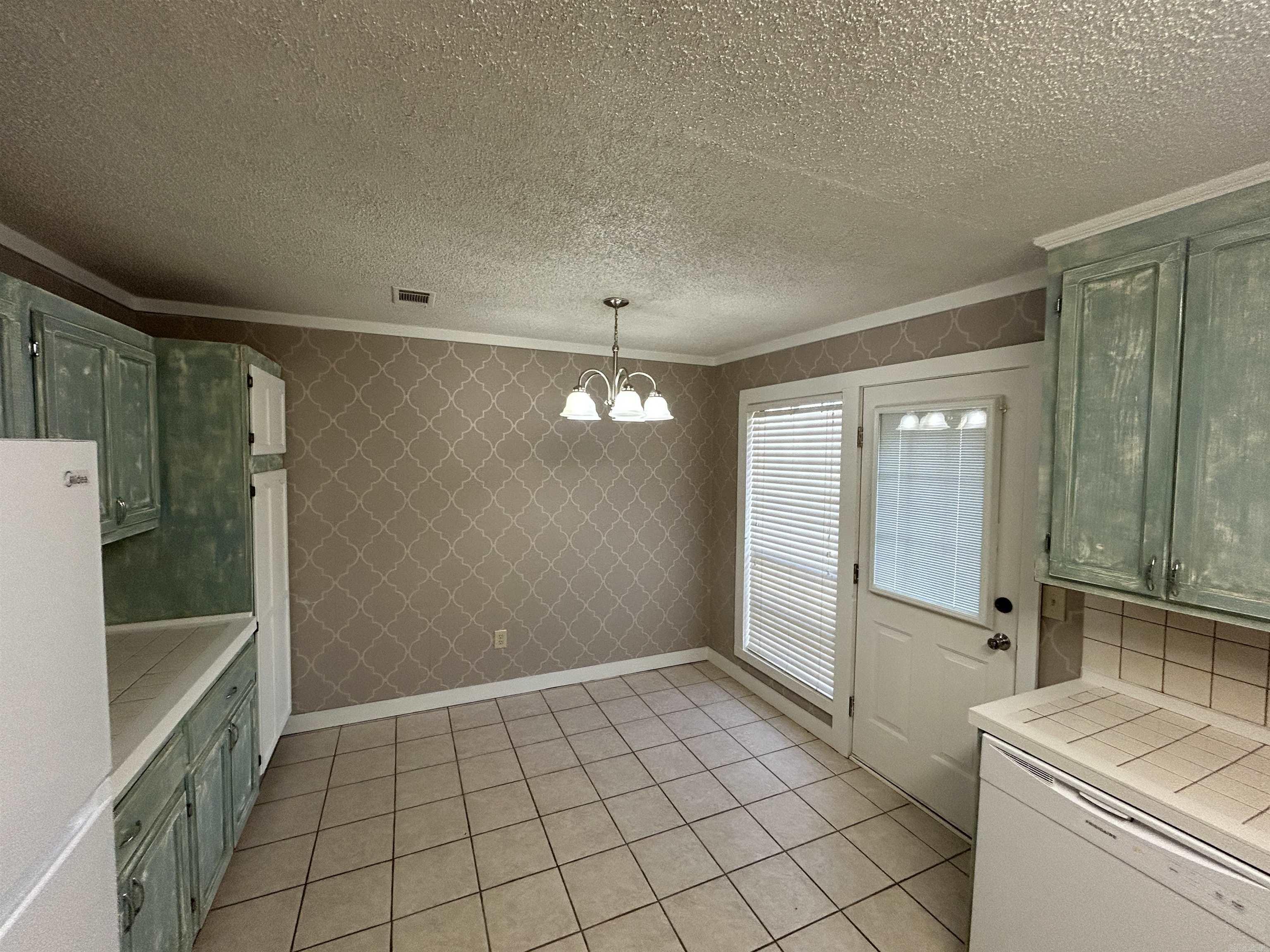 415 E Main  Bradford, AR