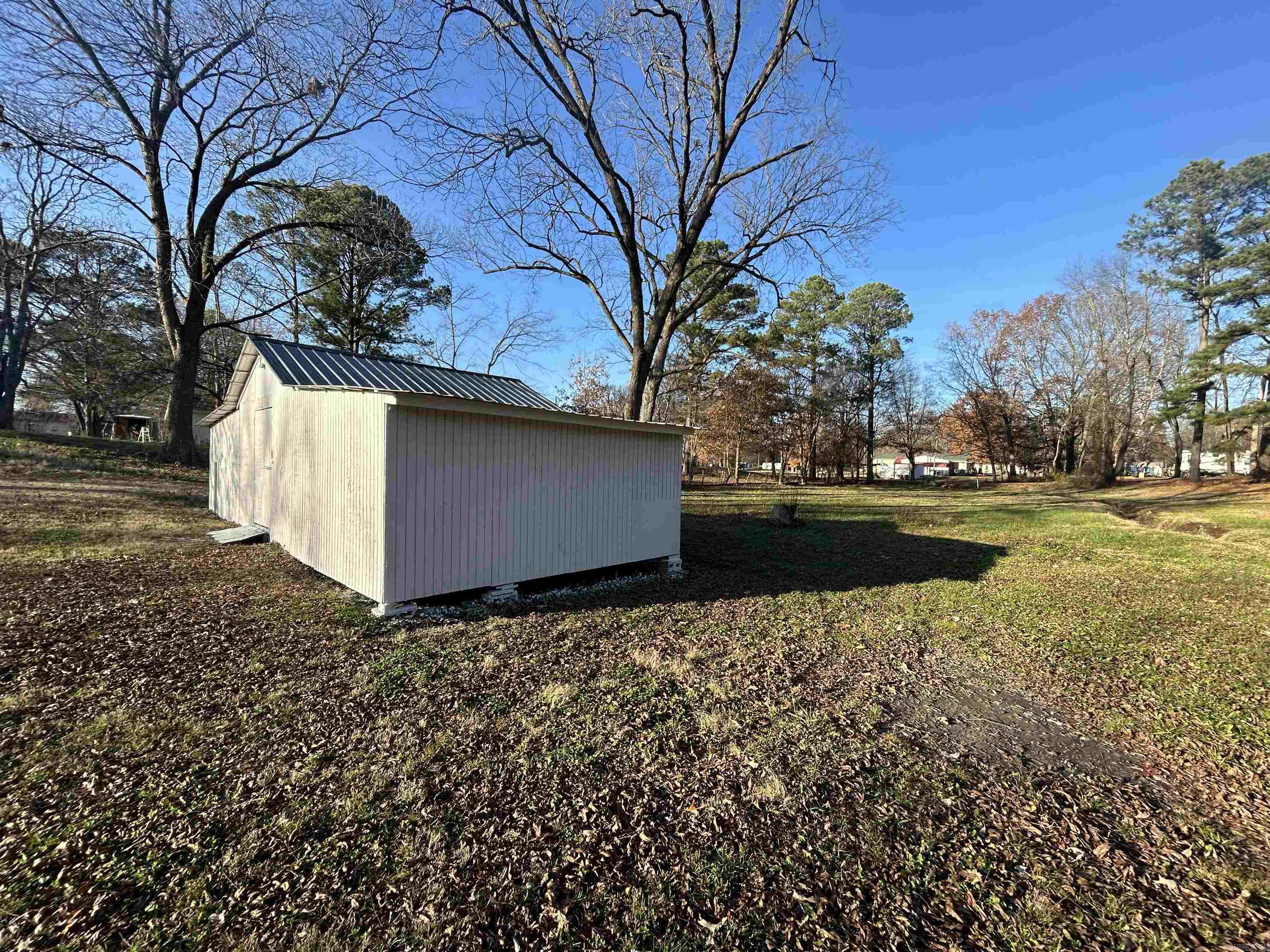 415 E Main  Bradford, AR