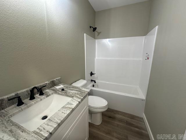 1104  Duke  Bauxite, AR