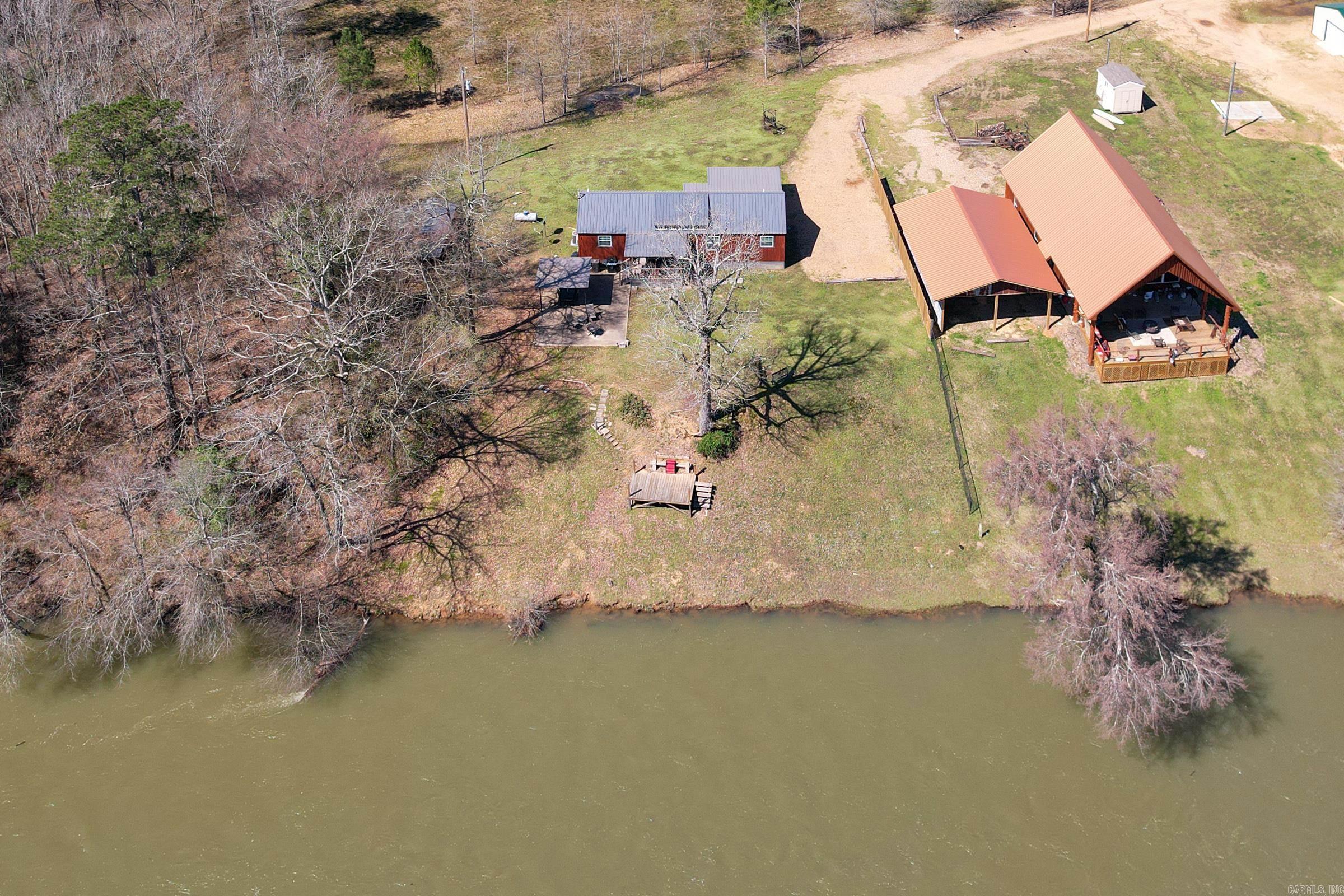 539  Clinton Crossing  Gillham, AR