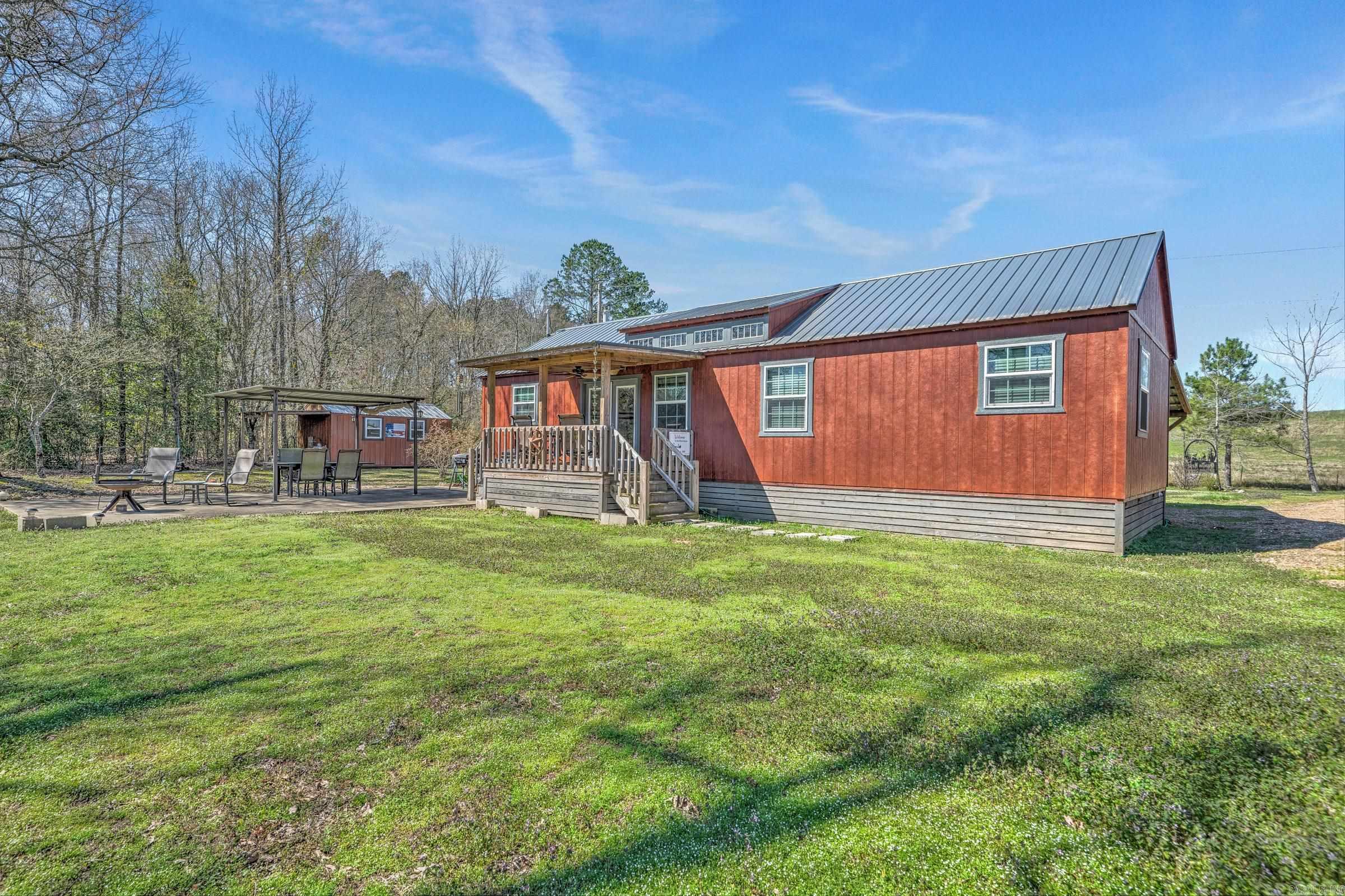 539  Clinton Crossing  Gillham, AR