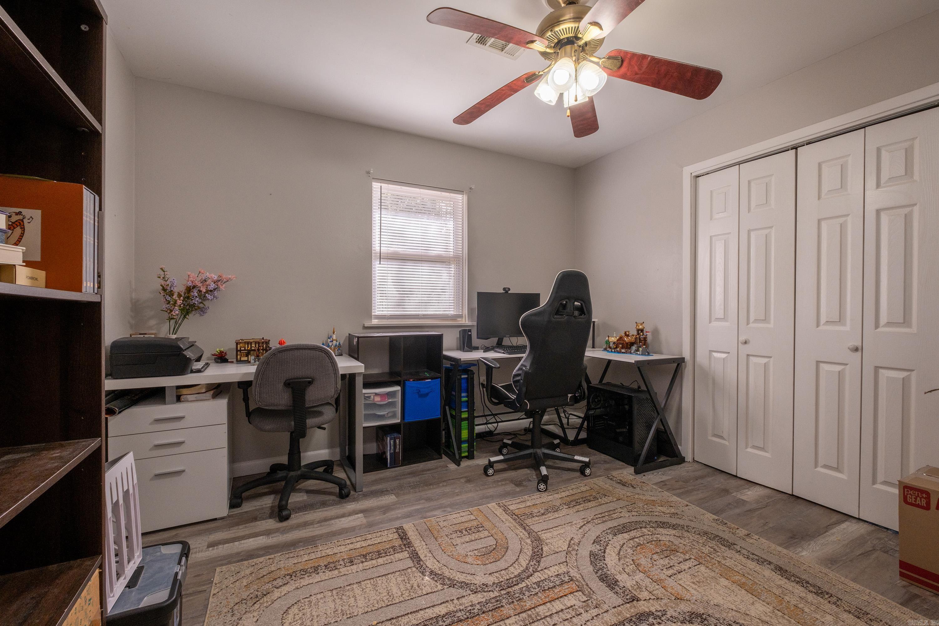 1200  Chris  Benton, AR