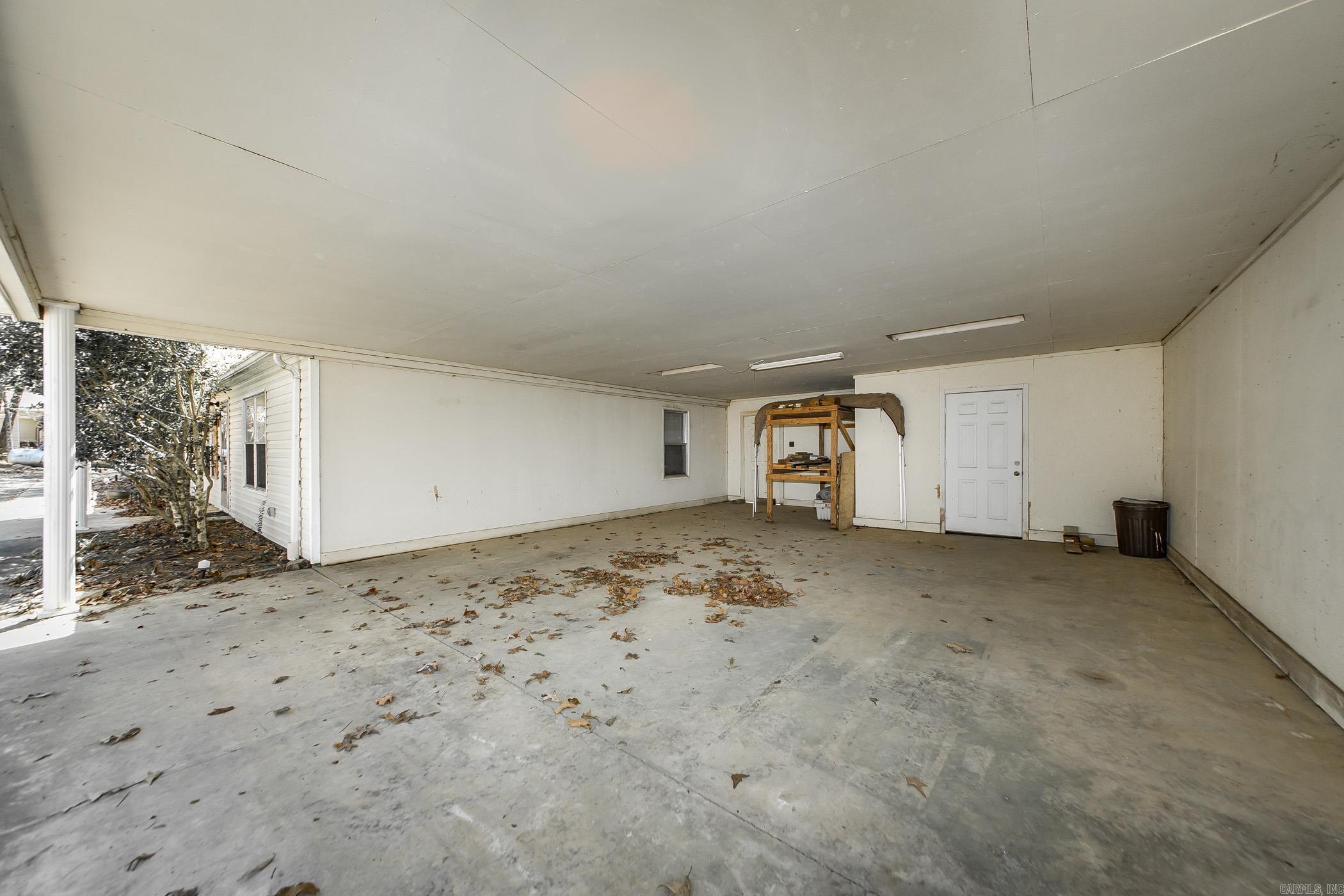 50 Brittany Cove Drive Greers Ferry, AR 72067