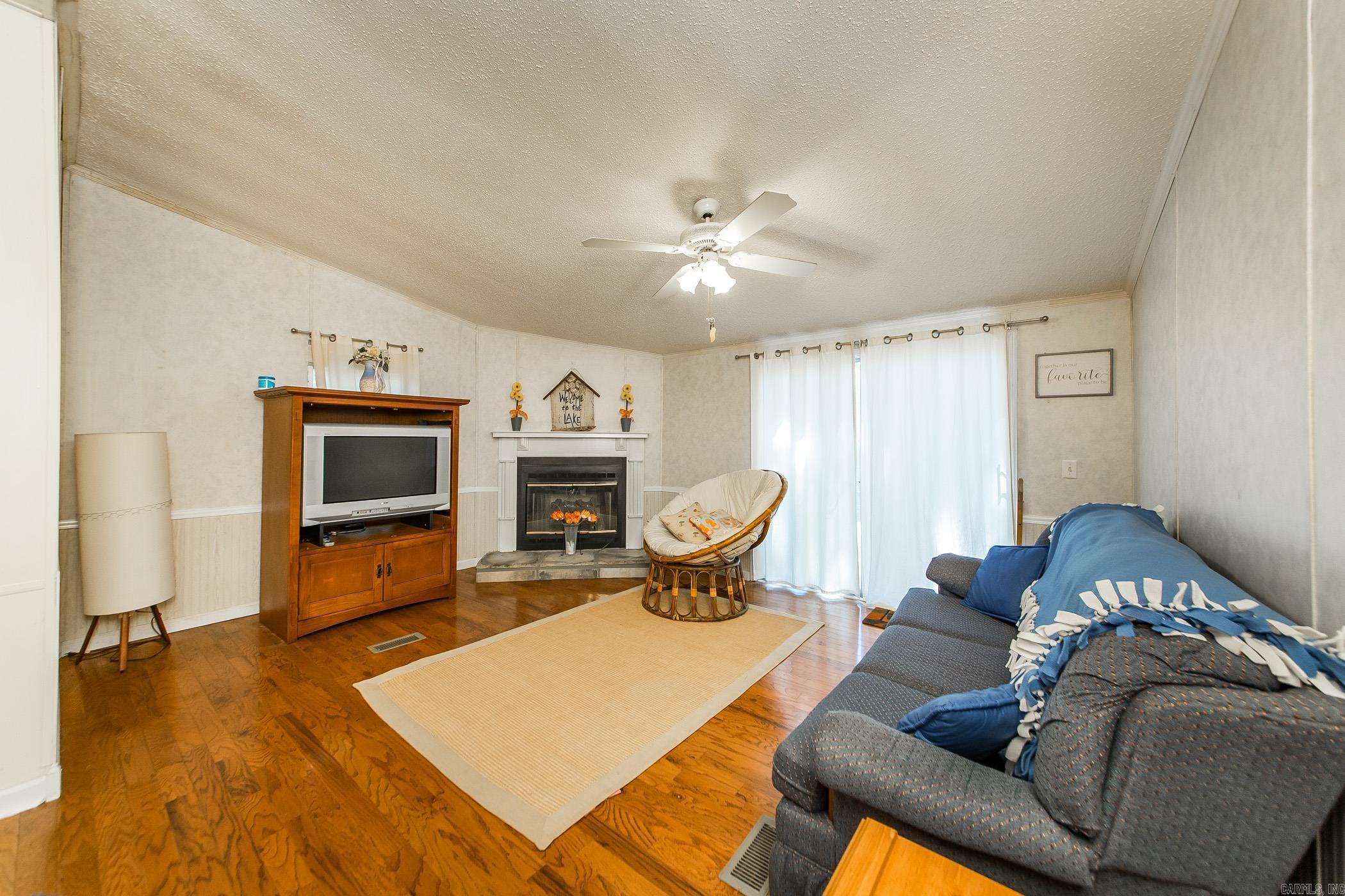 50 Brittany Cove Drive Greers Ferry, AR 72067