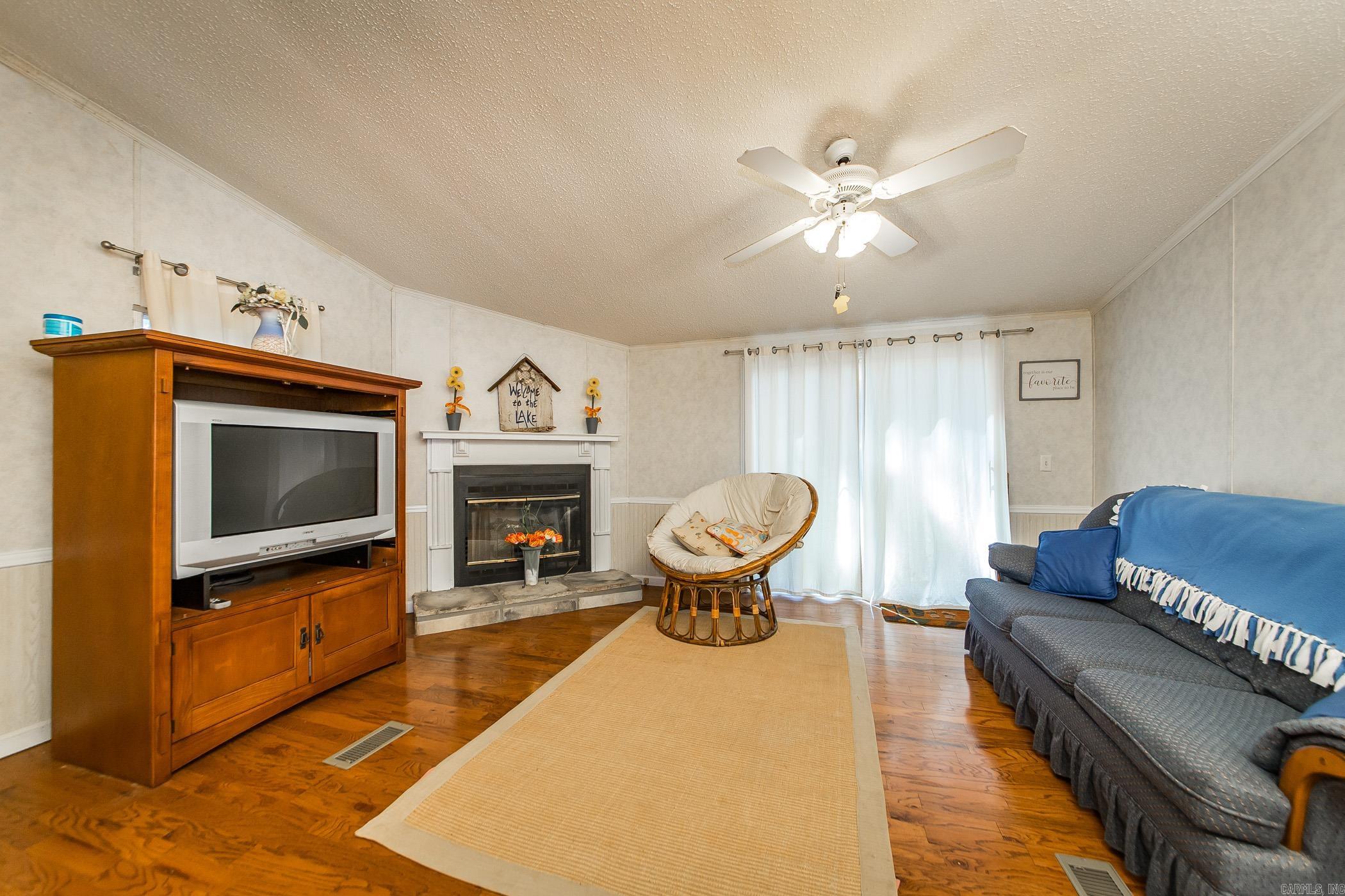 50 Brittany Cove Drive Greers Ferry, AR 72067