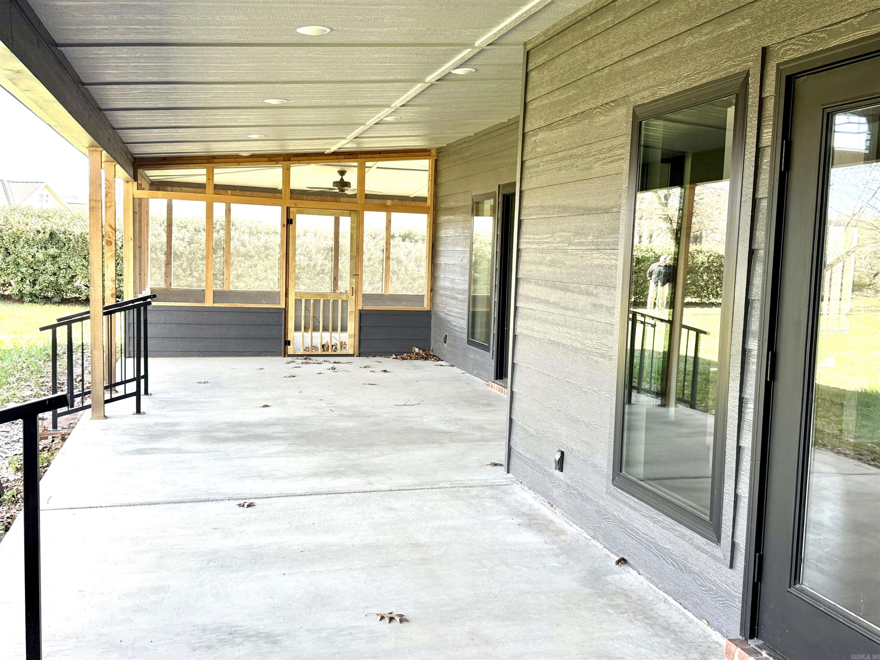 119 E River  Pangburn, AR