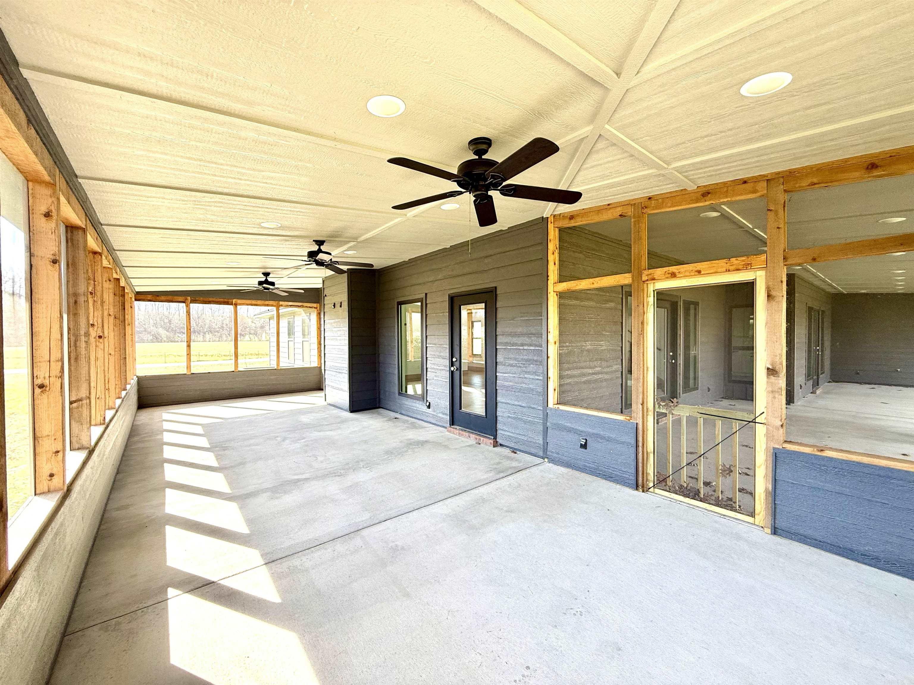 119 E River  Pangburn, AR