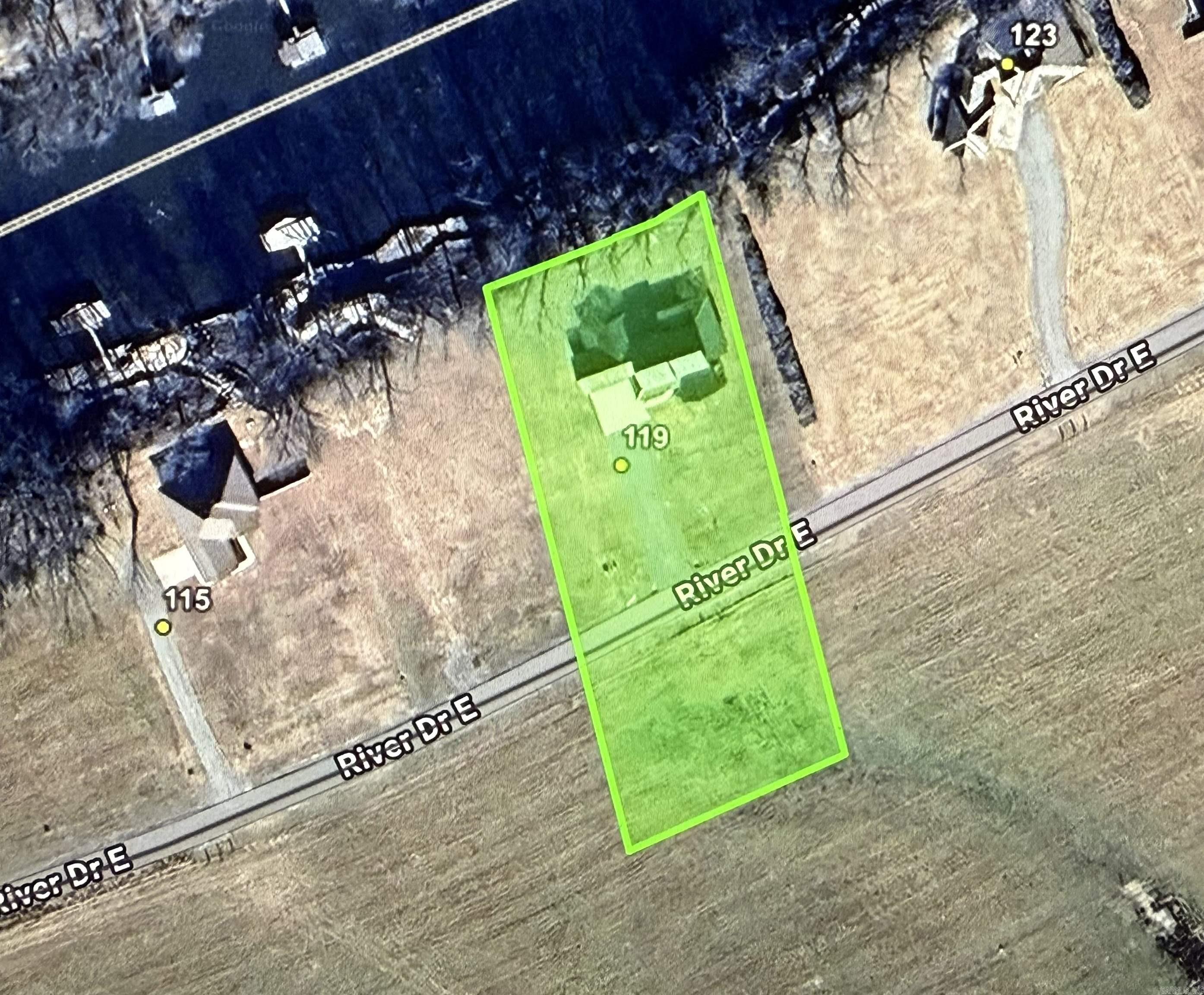 119 E River  Pangburn, AR