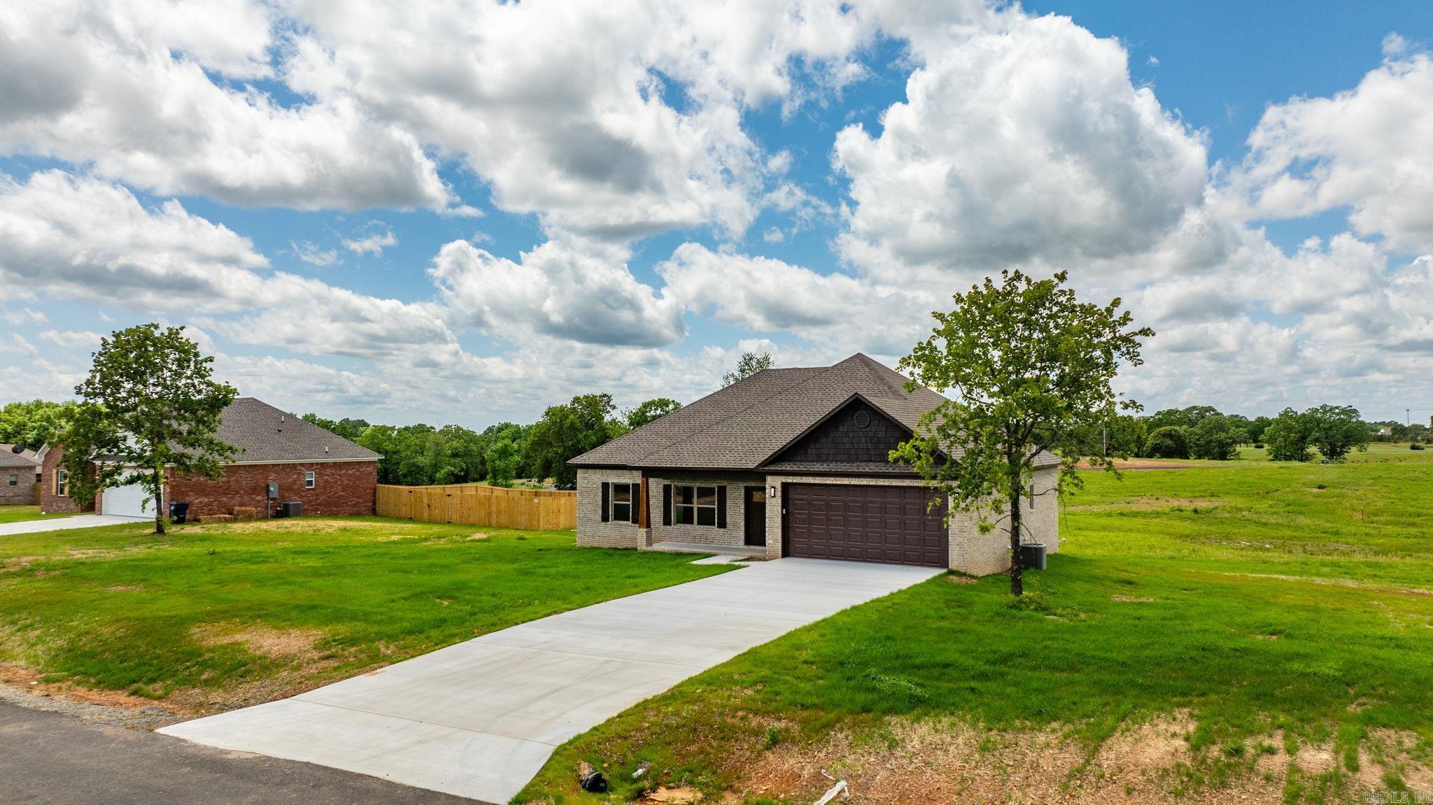 13  High Point Drive  Greenbrier, AR