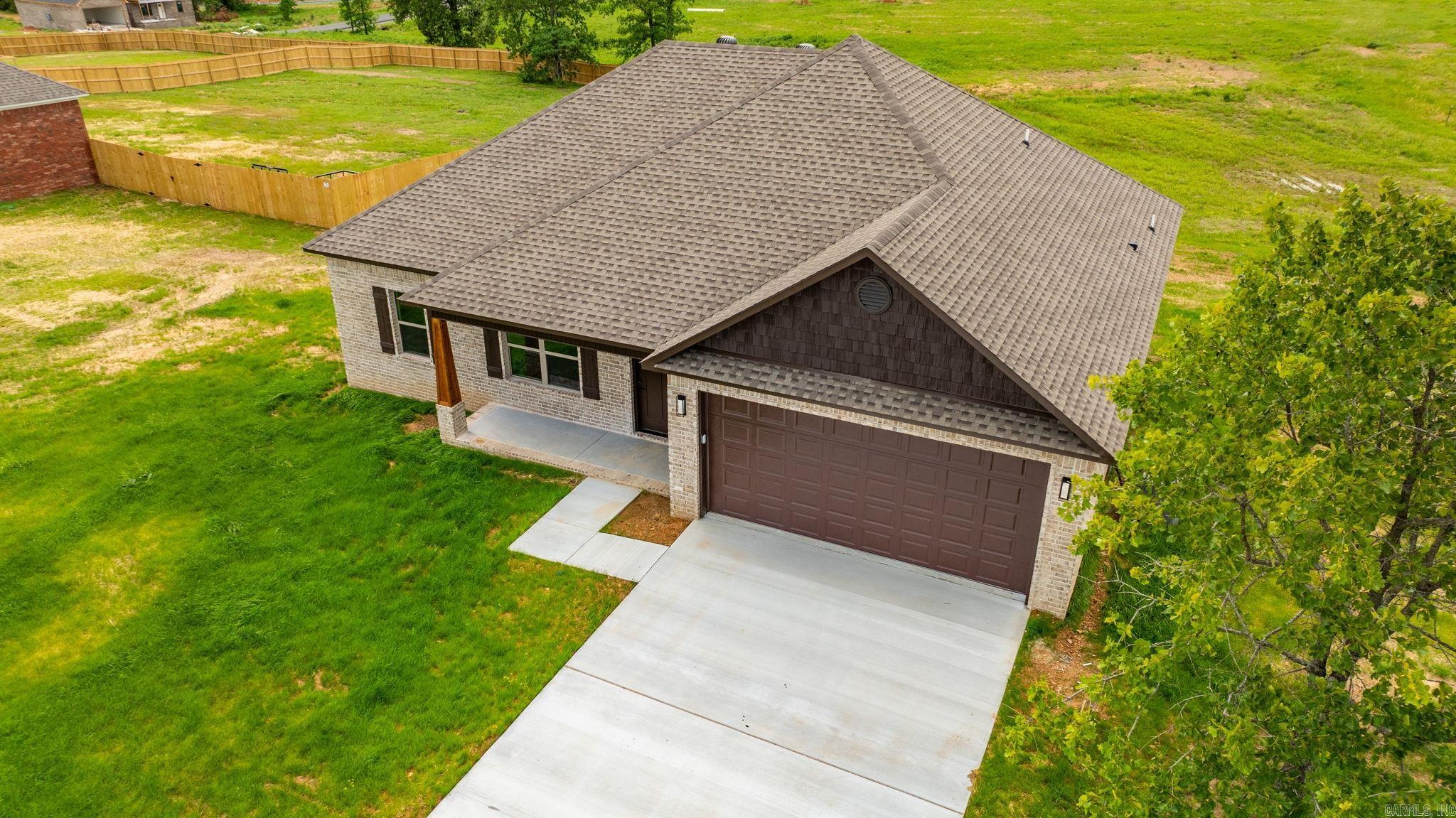 13  High Point Drive  Greenbrier, AR
