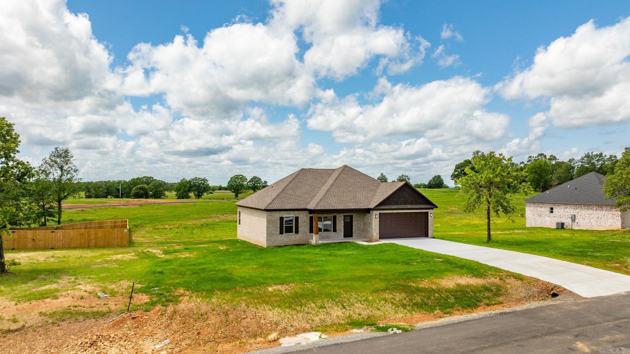 13  High Point Drive  Greenbrier, AR