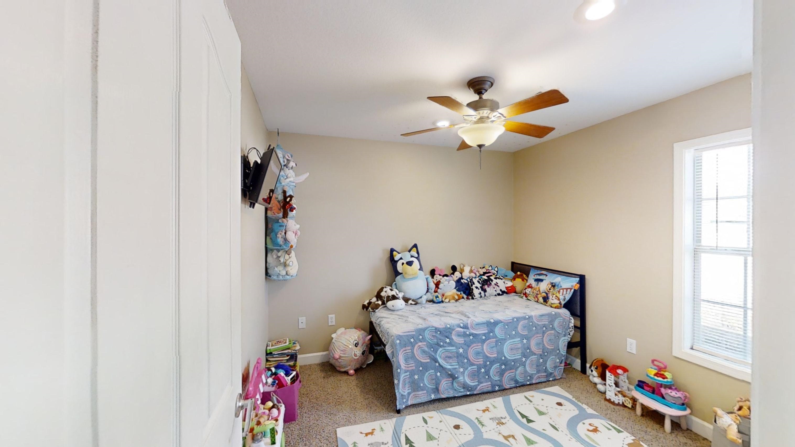 334  Linda  Bono, AR