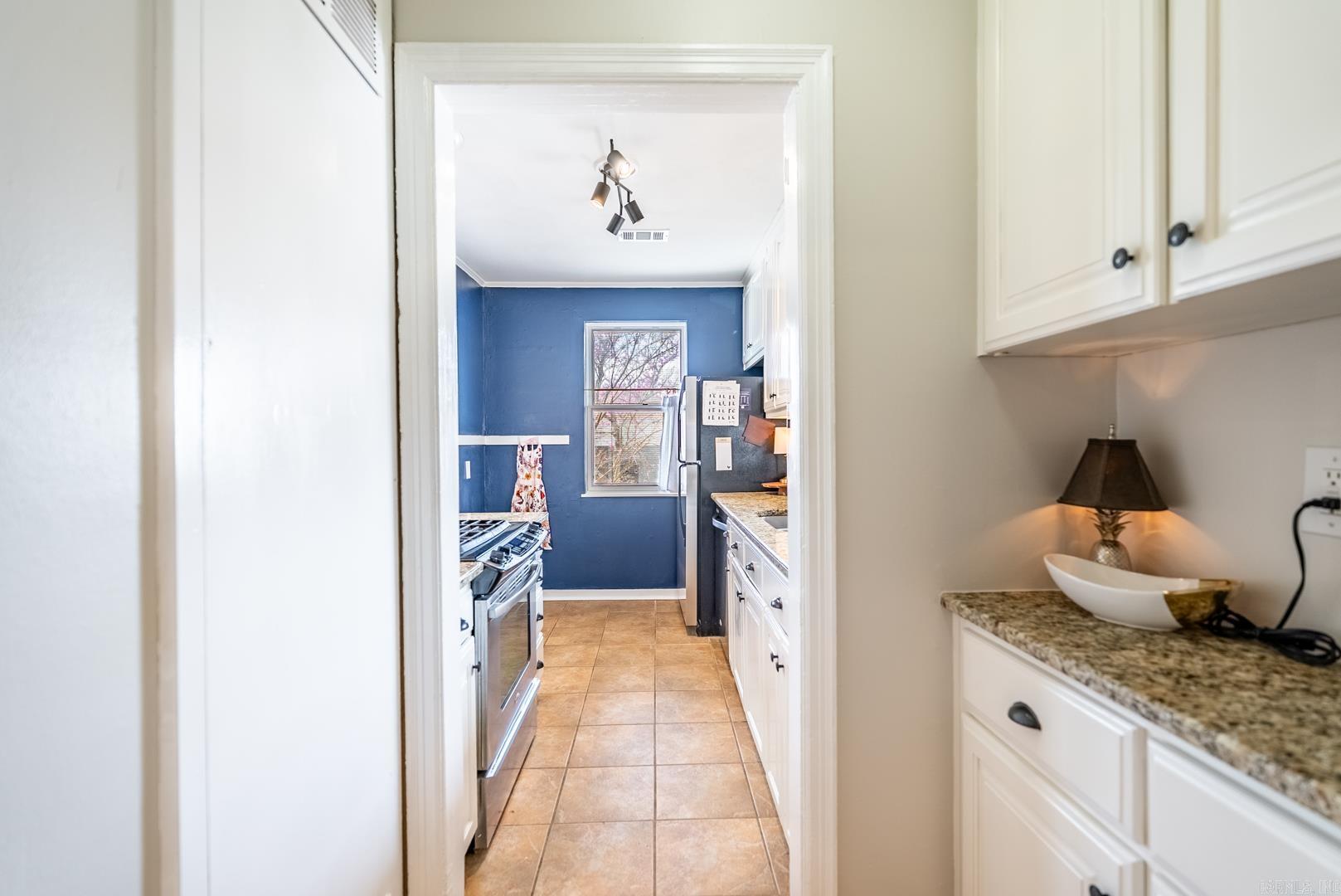 6716  Kenwood Rd  Cammack Village, AR