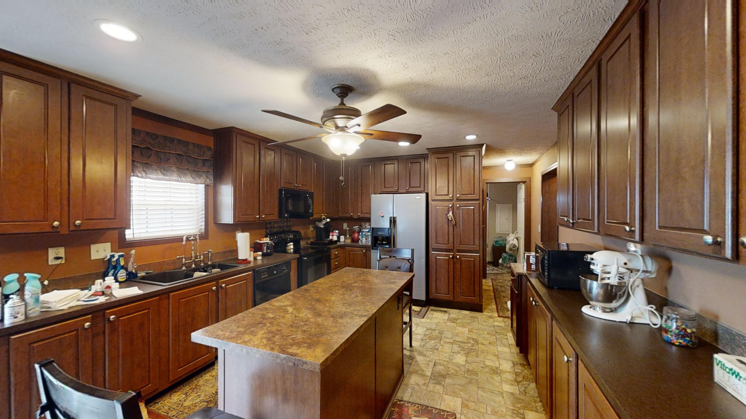 1384/1386  County Road 131  Corning, AR