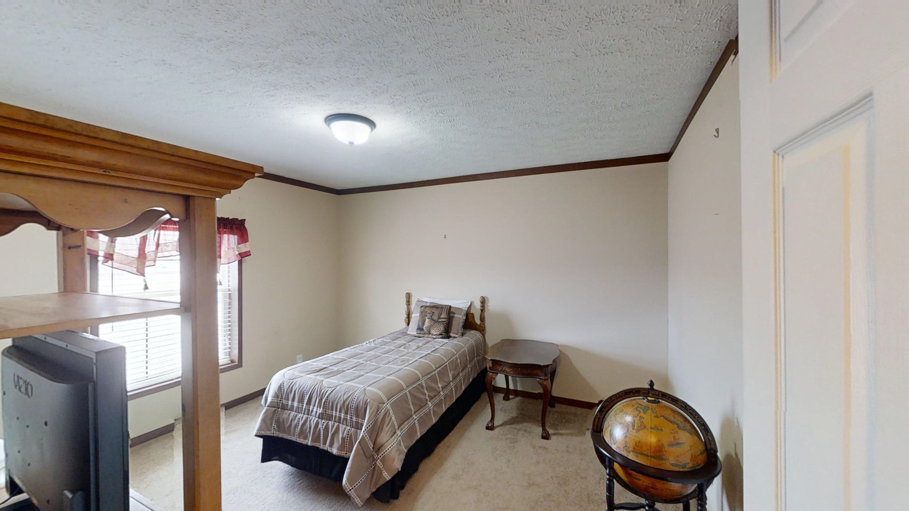 1384/1386  County Road 131  Corning, AR