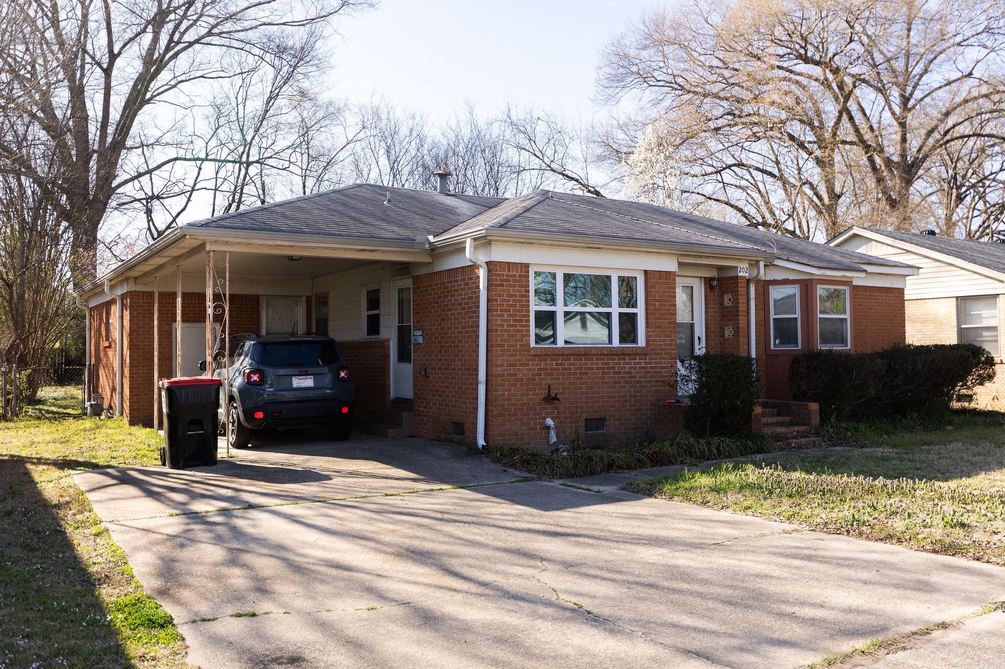 202  Crouch  Benton, AR