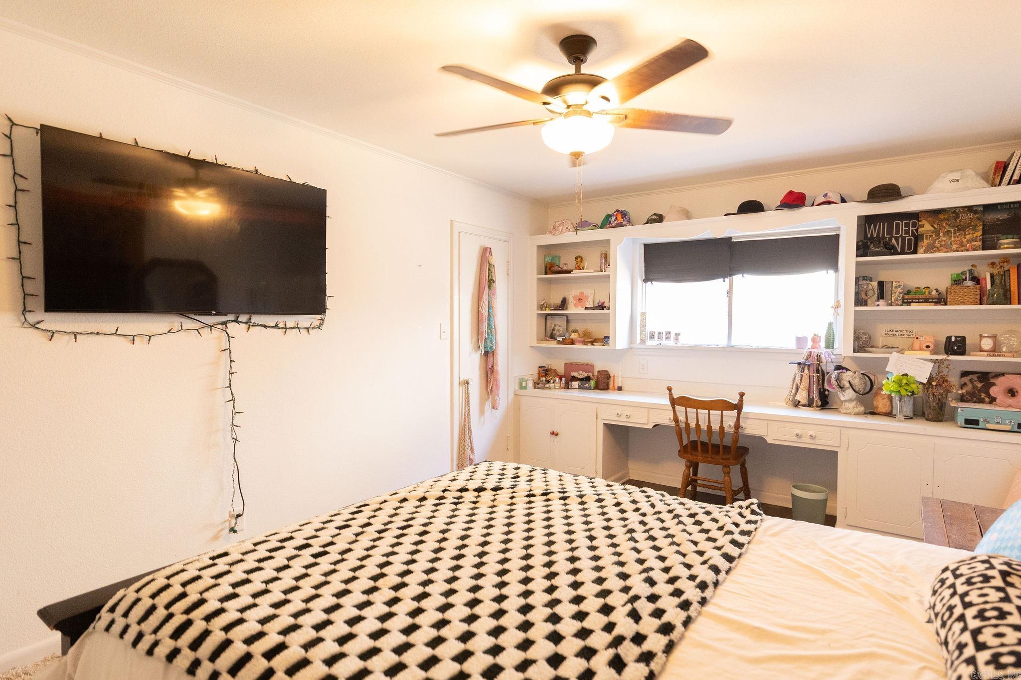 202  Crouch  Benton, AR