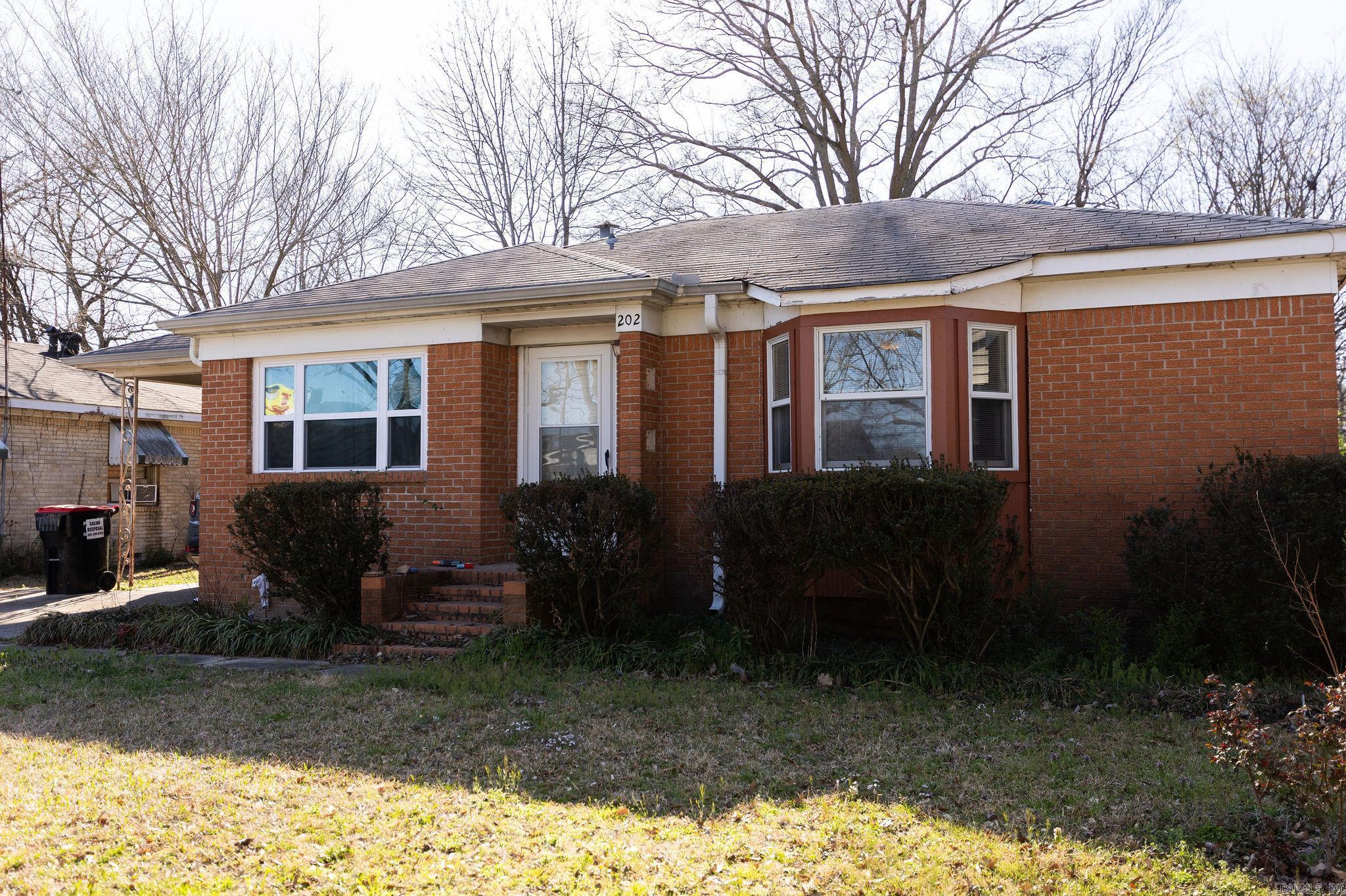 202  Crouch  Benton, AR