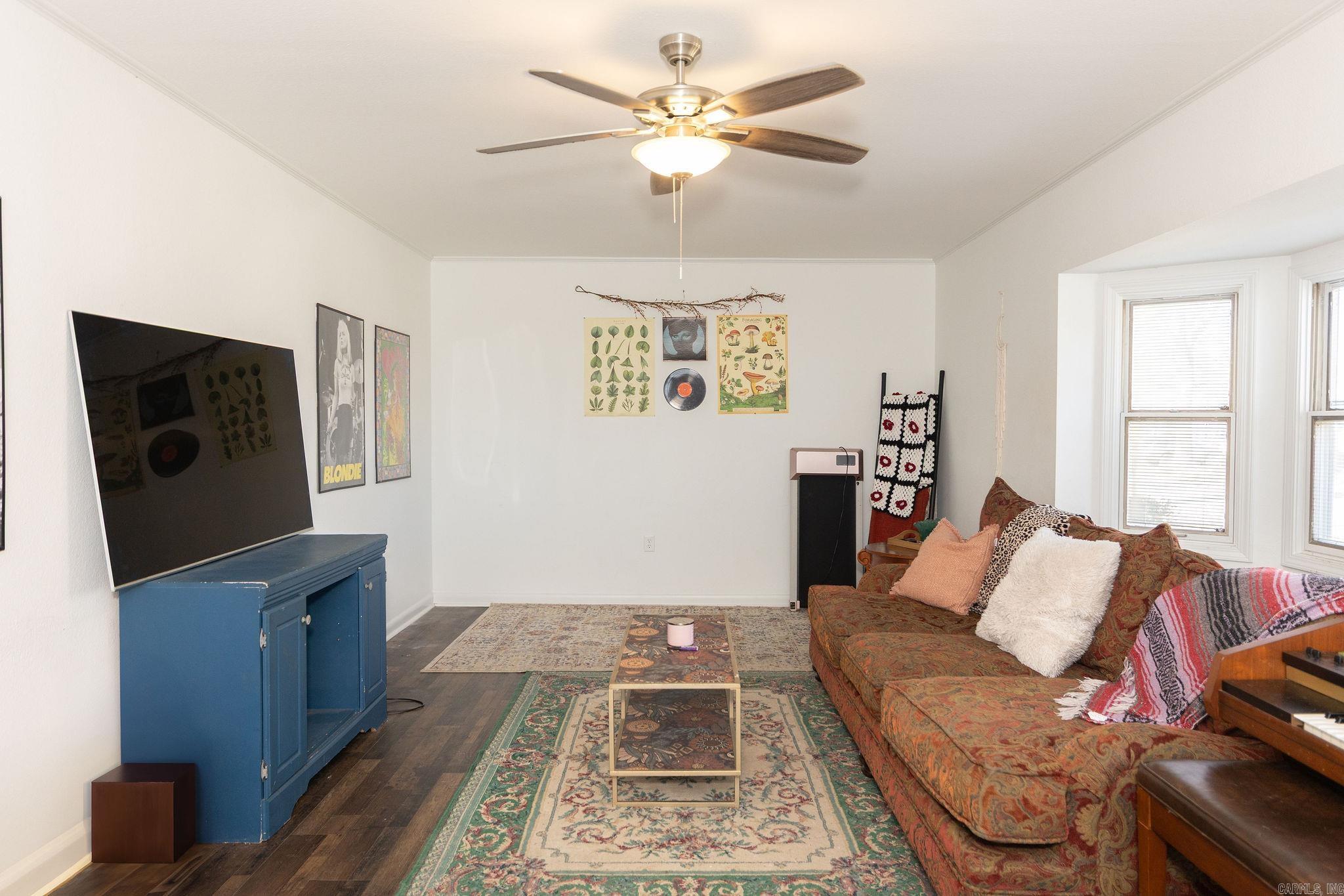 202  Crouch  Benton, AR