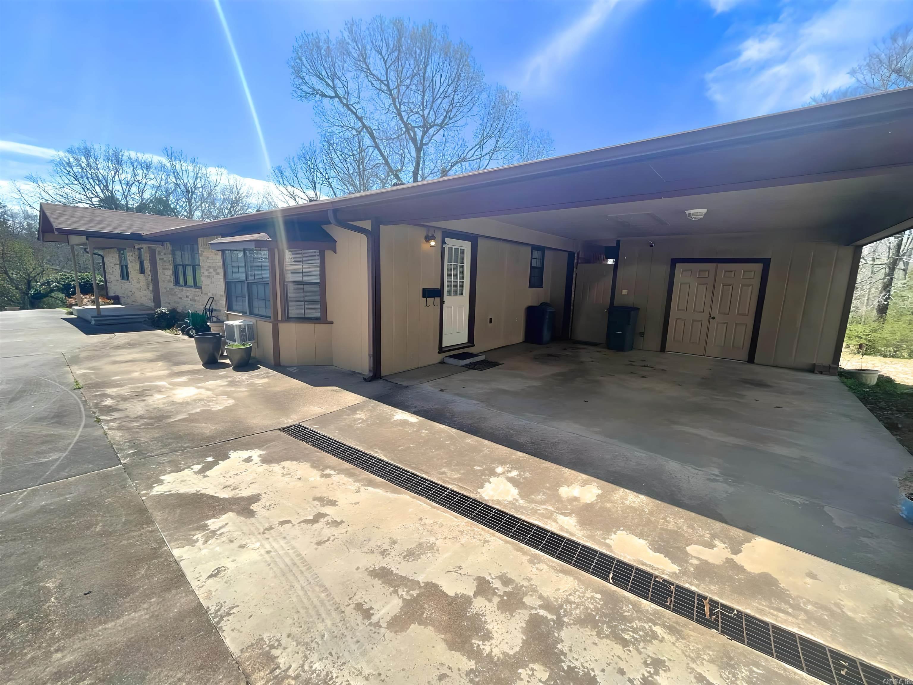 2203  Cordie Dr.  Mena, AR
