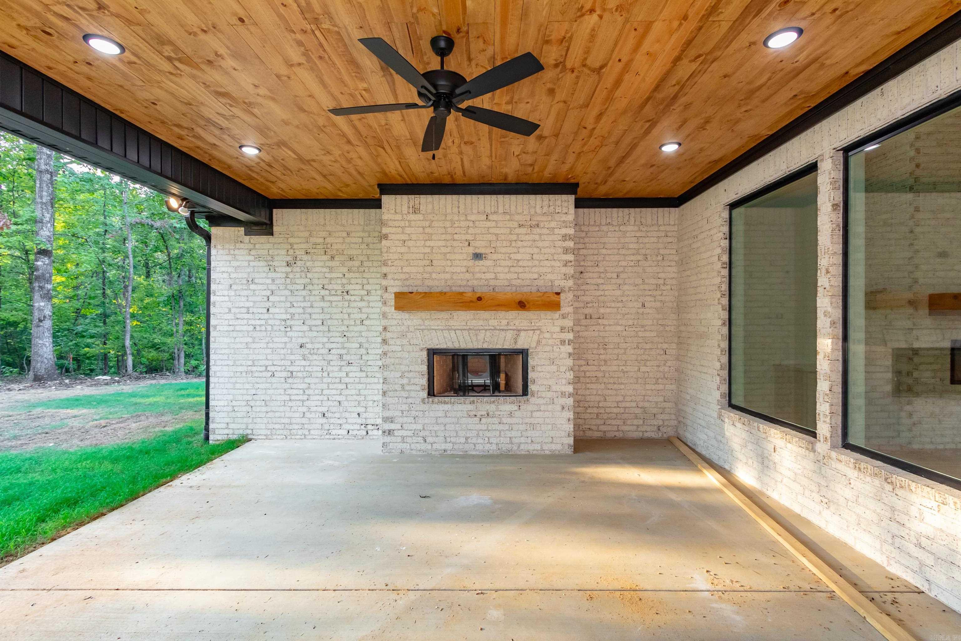 6047  Charley Place  Benton, AR