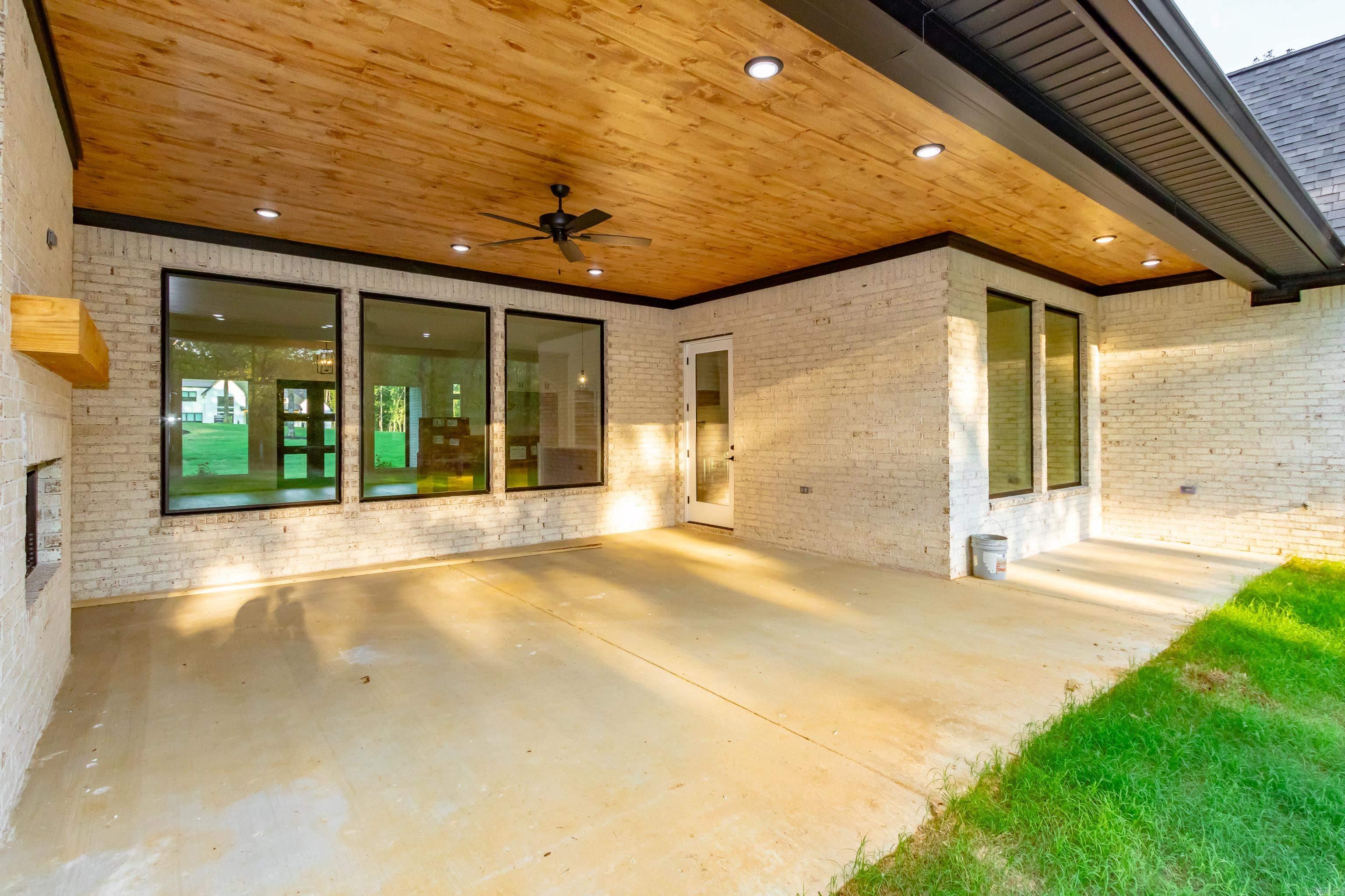 6047  Charley Place  Benton, AR