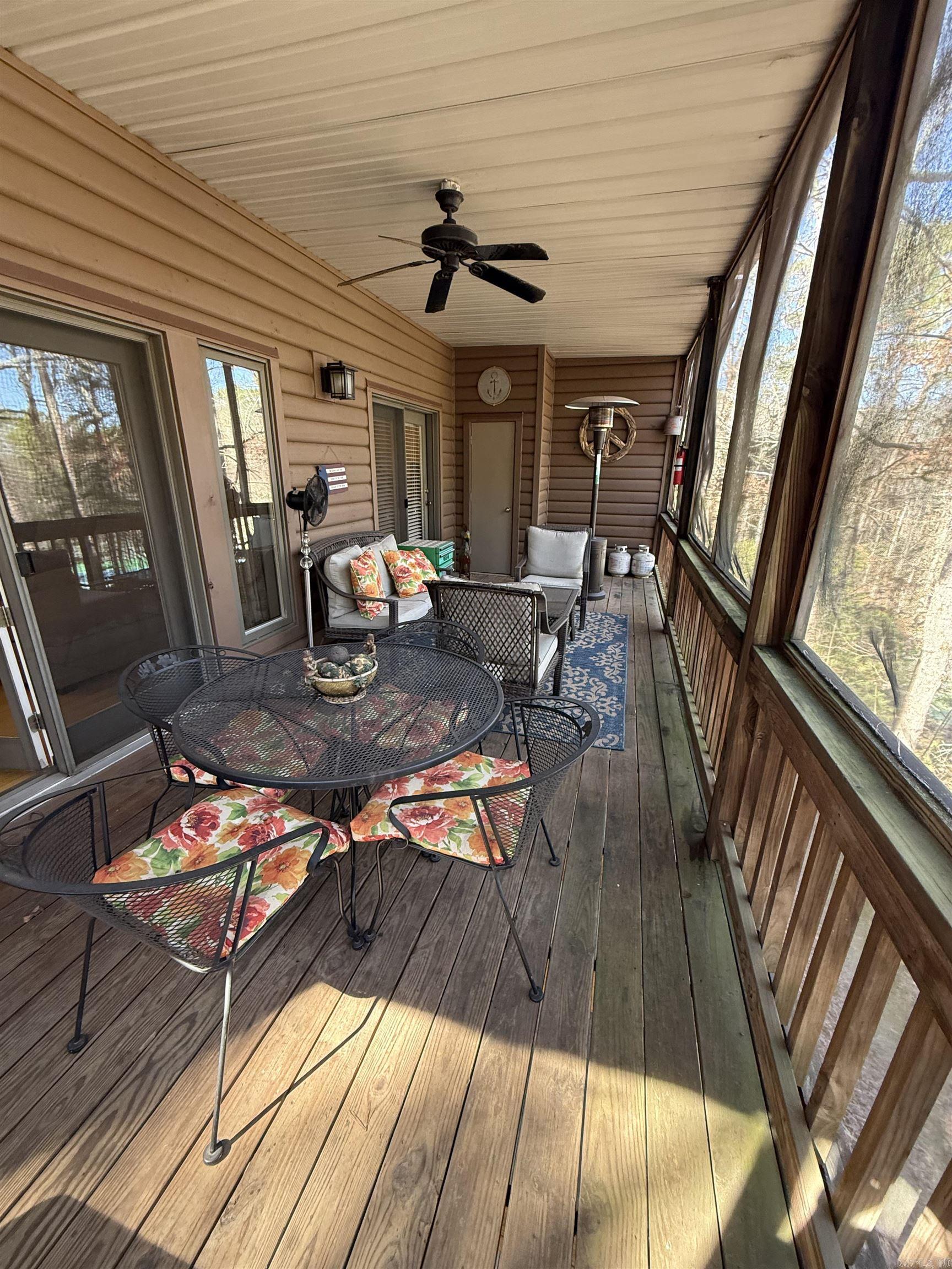 258B  Vista  Mount Ida, AR
