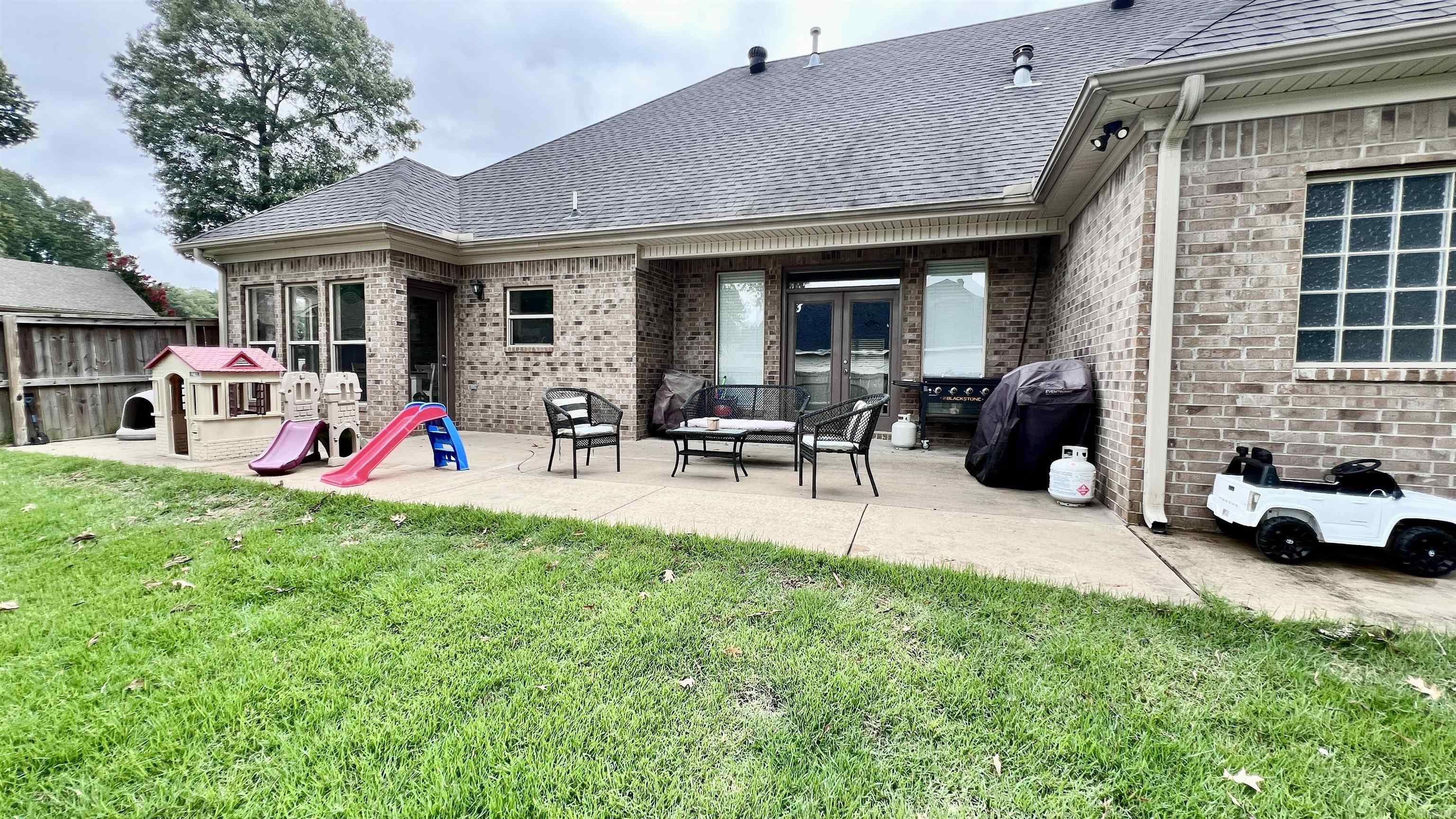 128  Silver springs  Haskell, AR