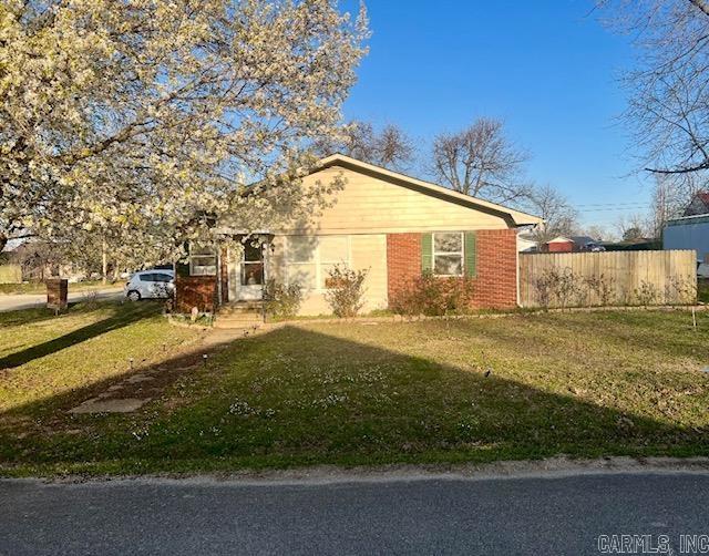 208 N 4Th St  Marmaduke, AR