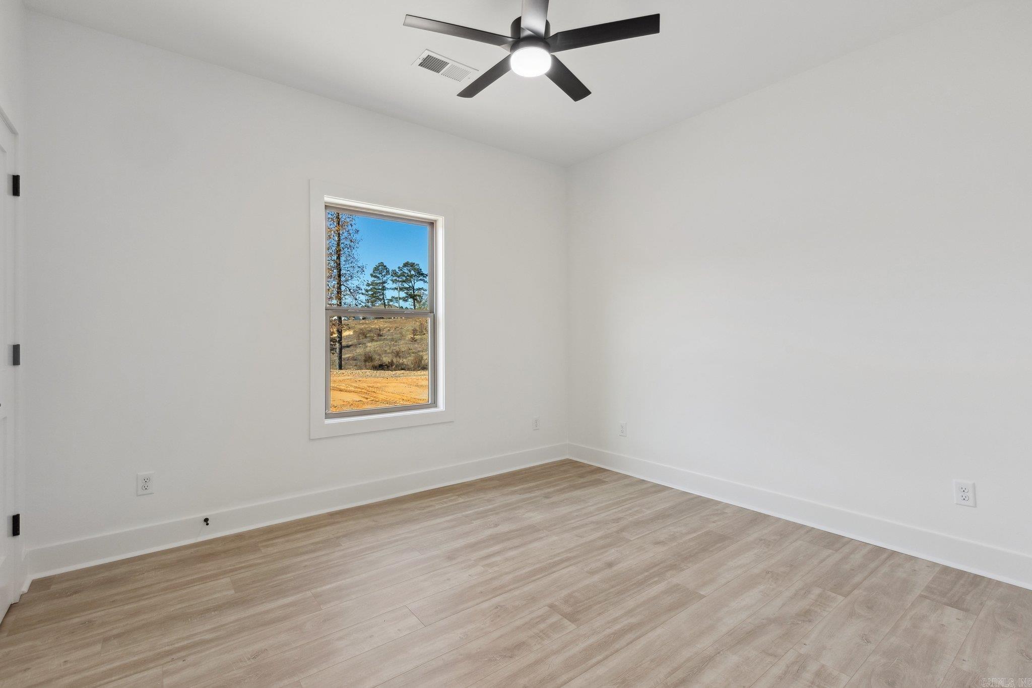 1165  Duke  Bauxite, AR