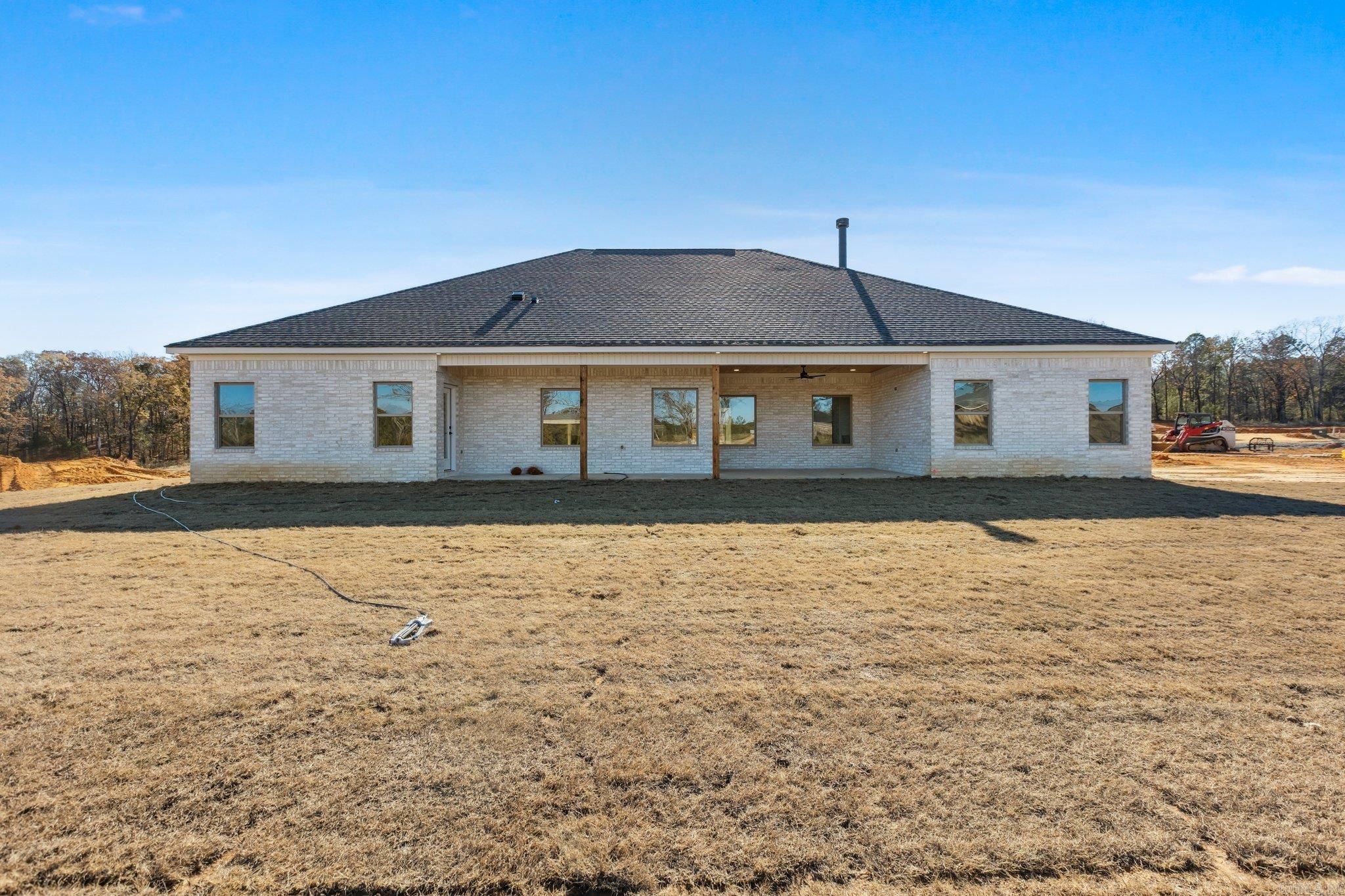 1165  Duke  Bauxite, AR