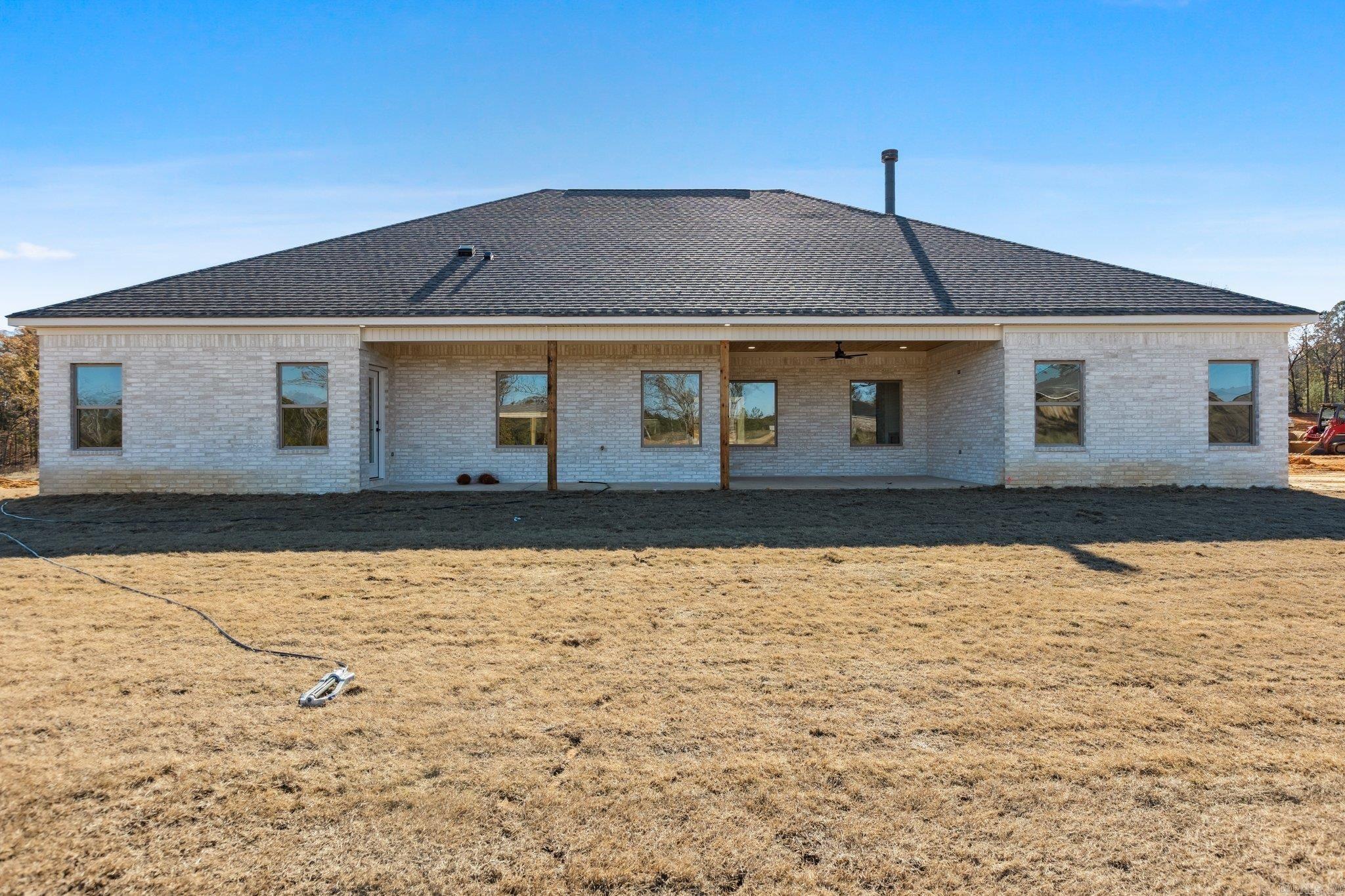 1165  Duke  Bauxite, AR