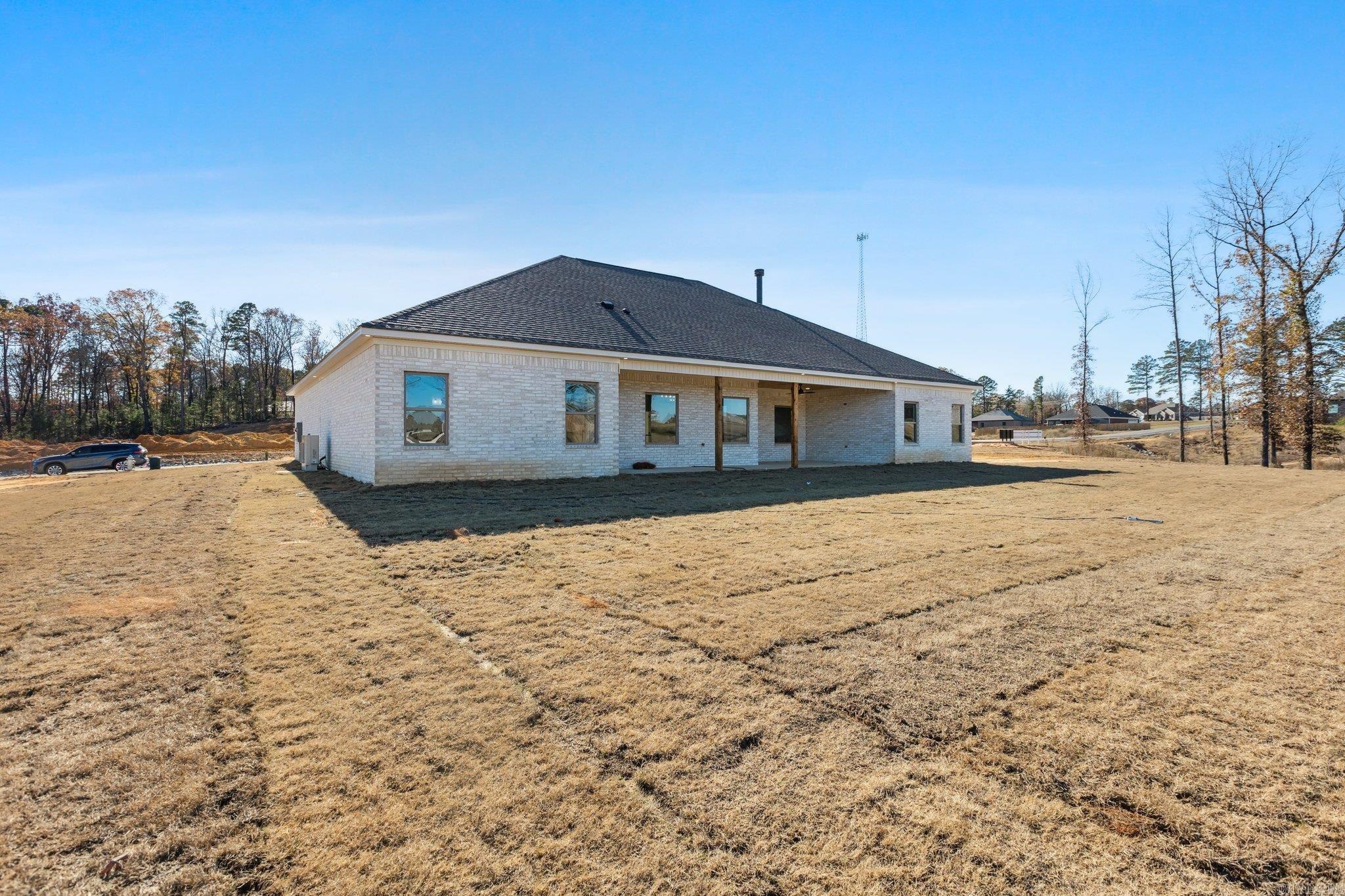 1165  Duke  Bauxite, AR