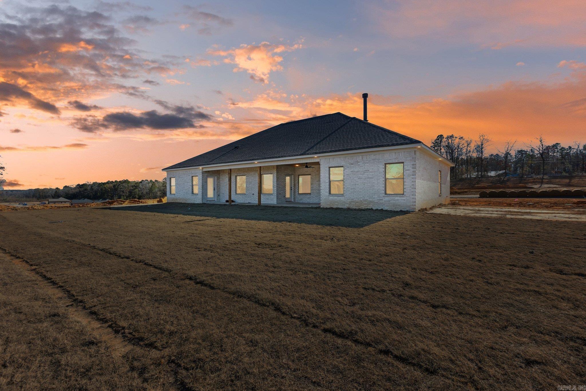 1165  Duke  Bauxite, AR