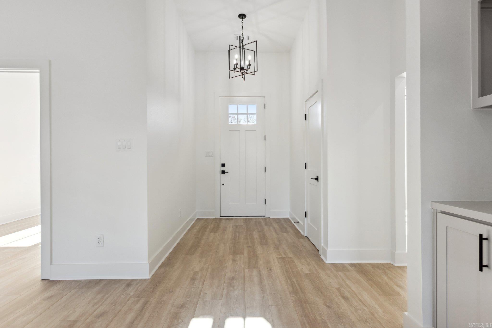 1165  Duke  Bauxite, AR