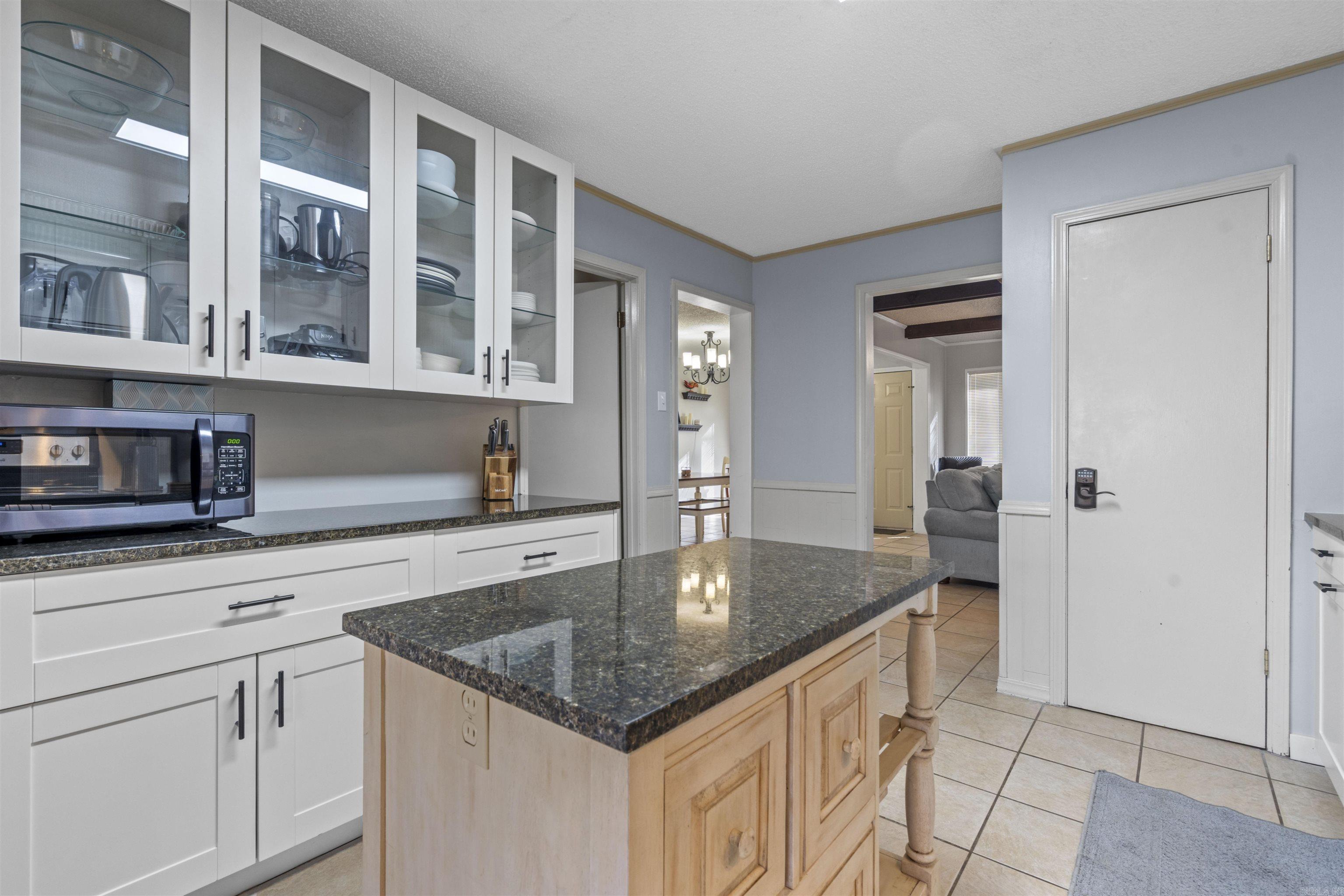 1722  Treasure Isle Rd  Hot Springs, AR