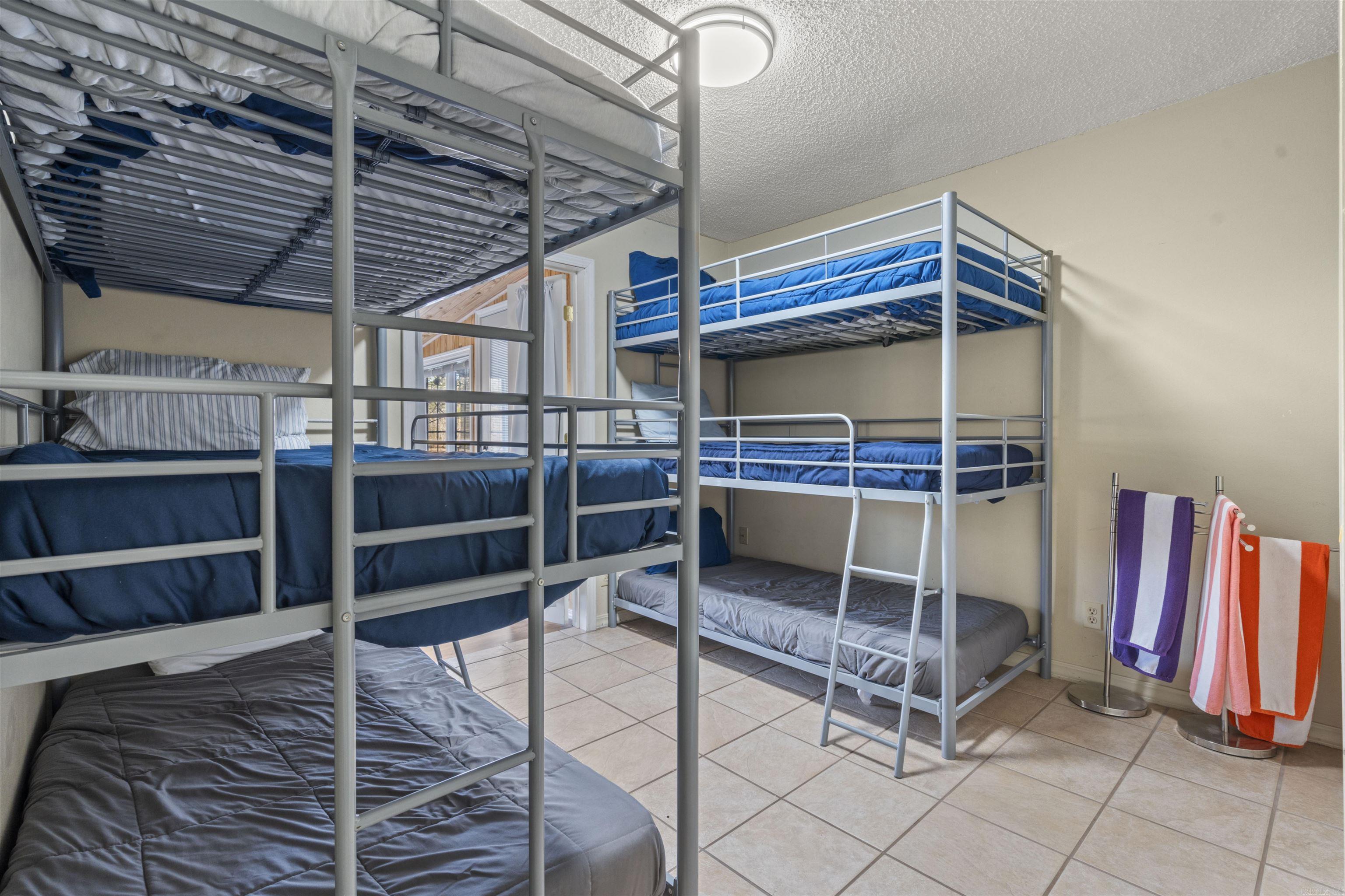 1722  Treasure Isle Rd  Hot Springs, AR