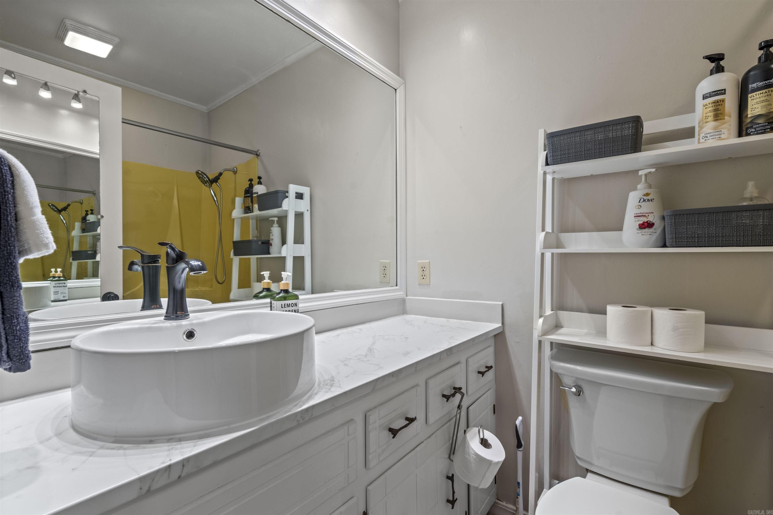 1722  Treasure Isle Rd  Hot Springs, AR