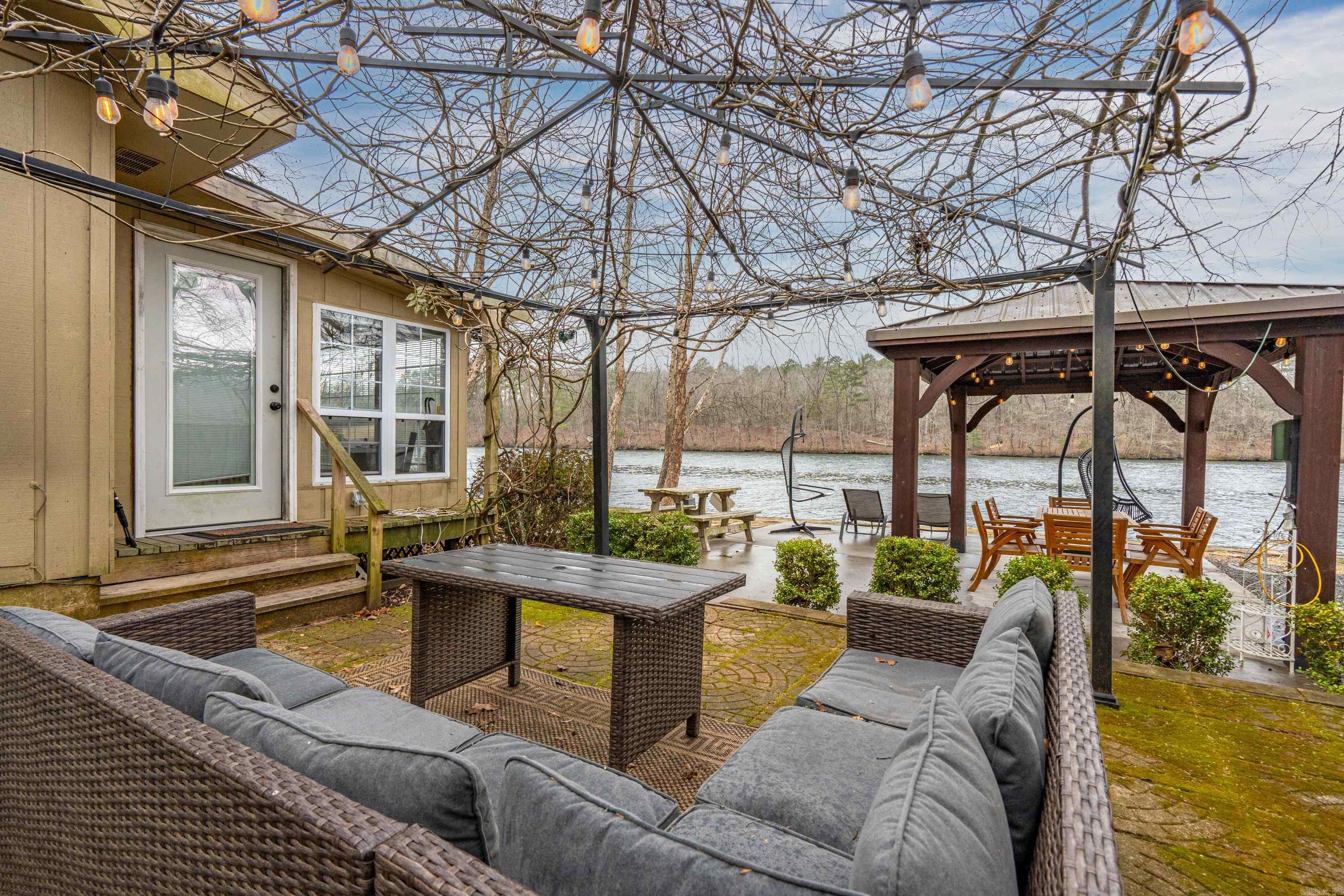 1722  Treasure Isle Rd  Hot Springs, AR