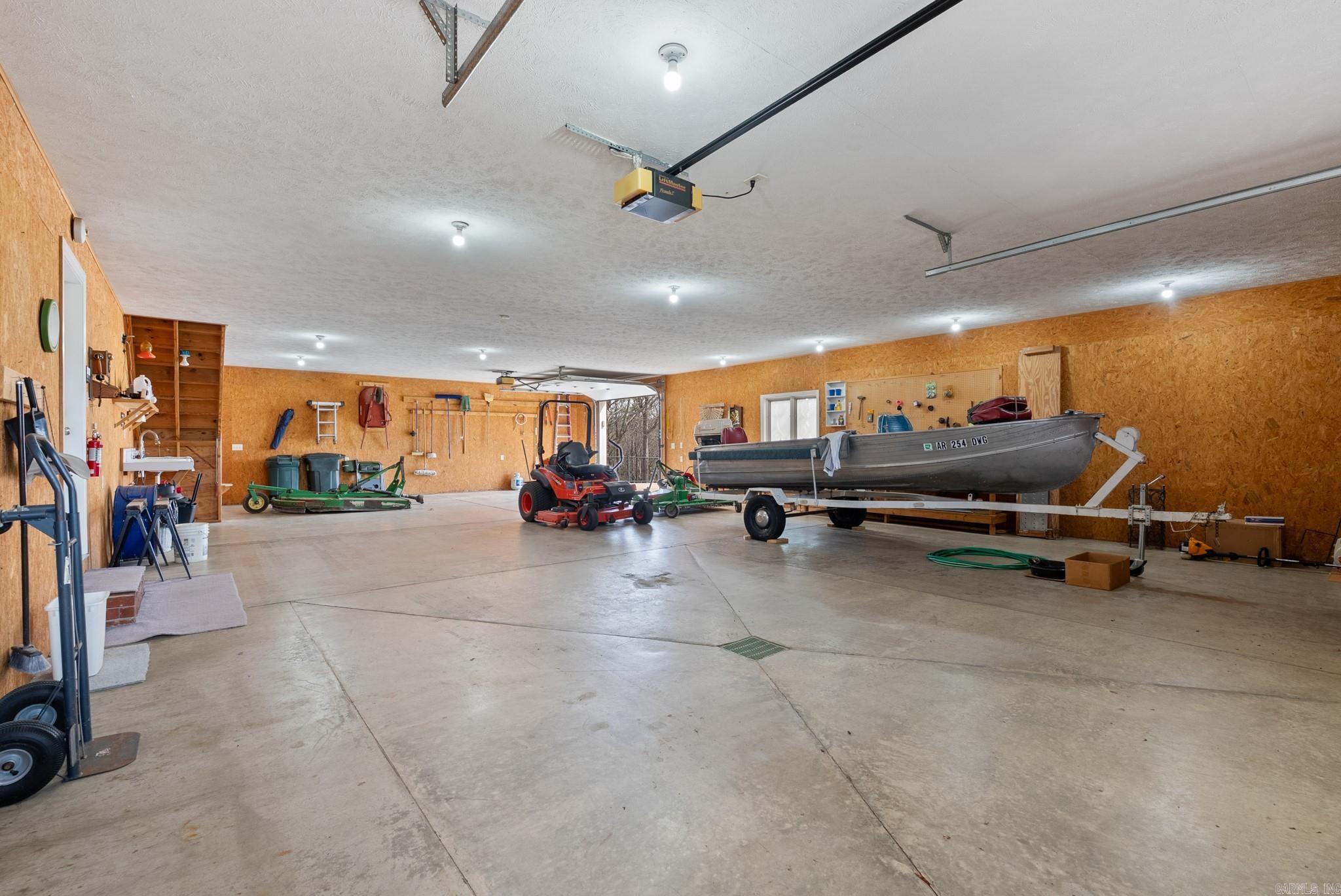 334  Hunter Ridge  Bee Branch, AR