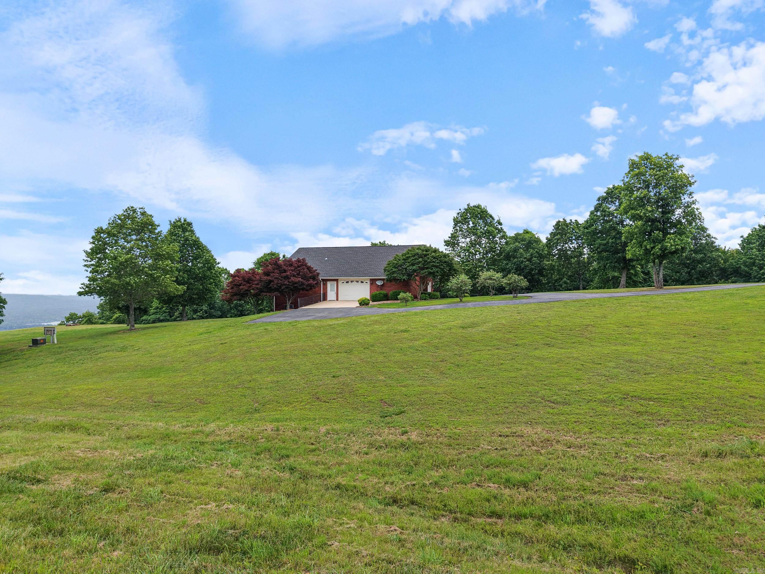334  Hunter Ridge  Bee Branch, AR