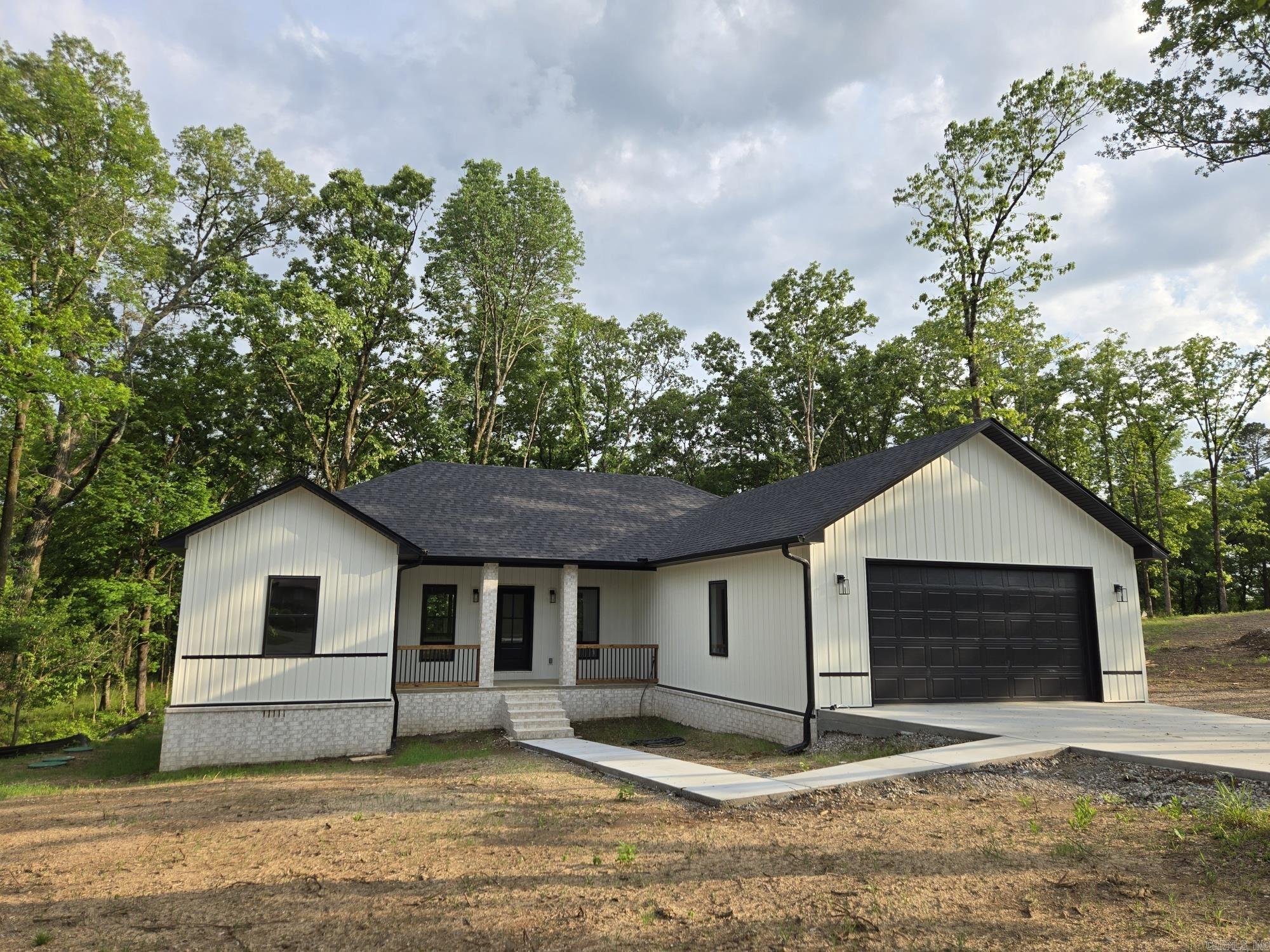 109  Diamondhead  Hot Springs, AR