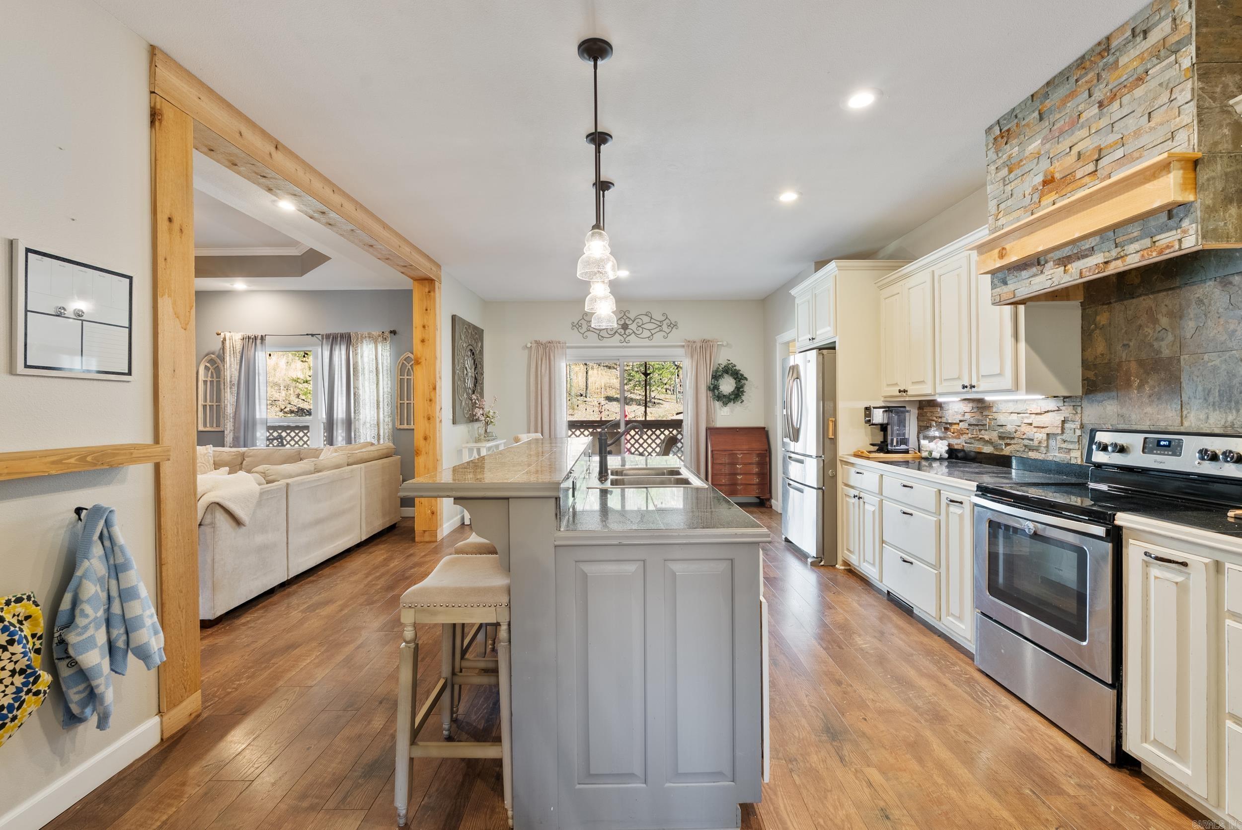 92  Hickory Ridge Road  Vilonia, AR