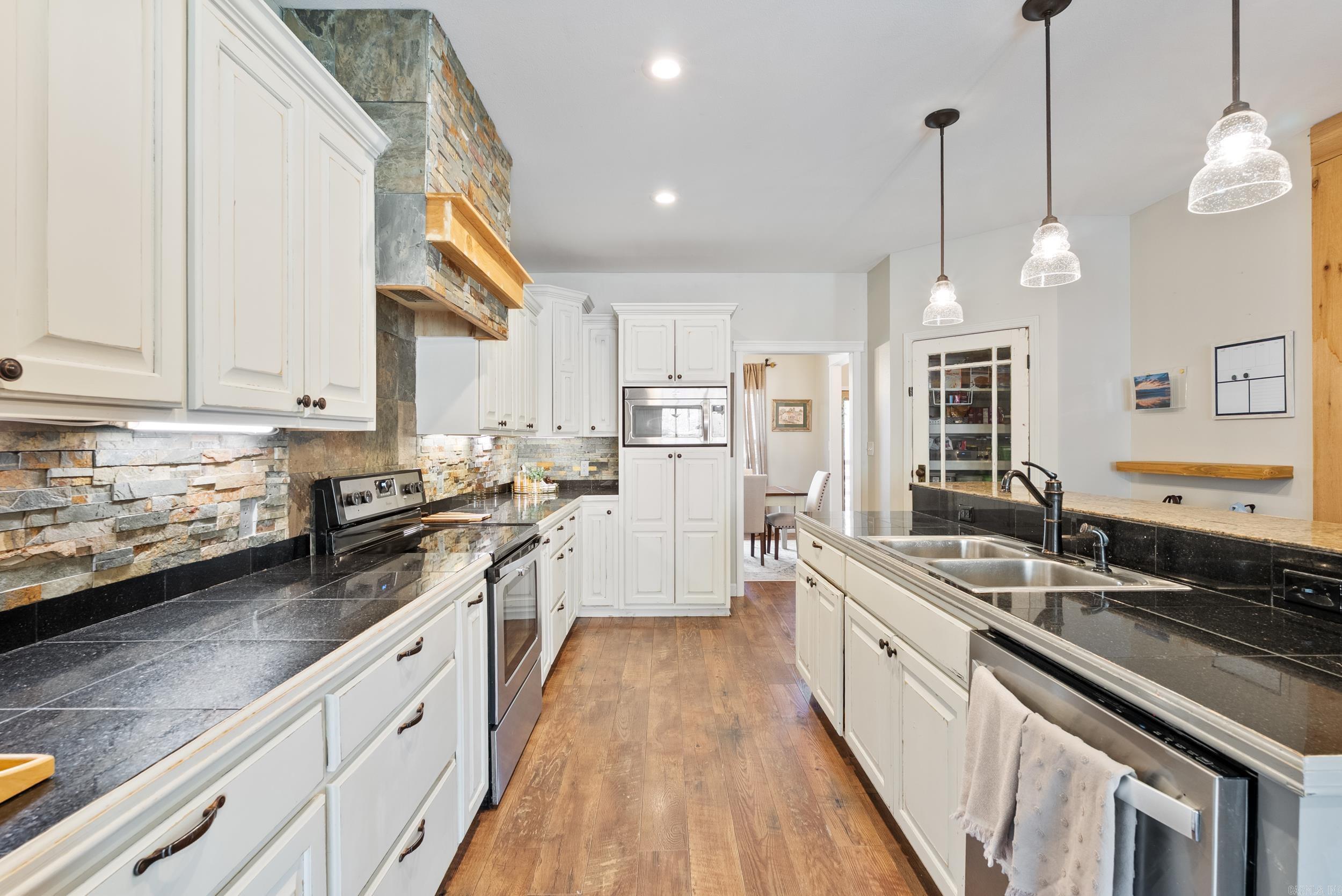 92  Hickory Ridge Road  Vilonia, AR