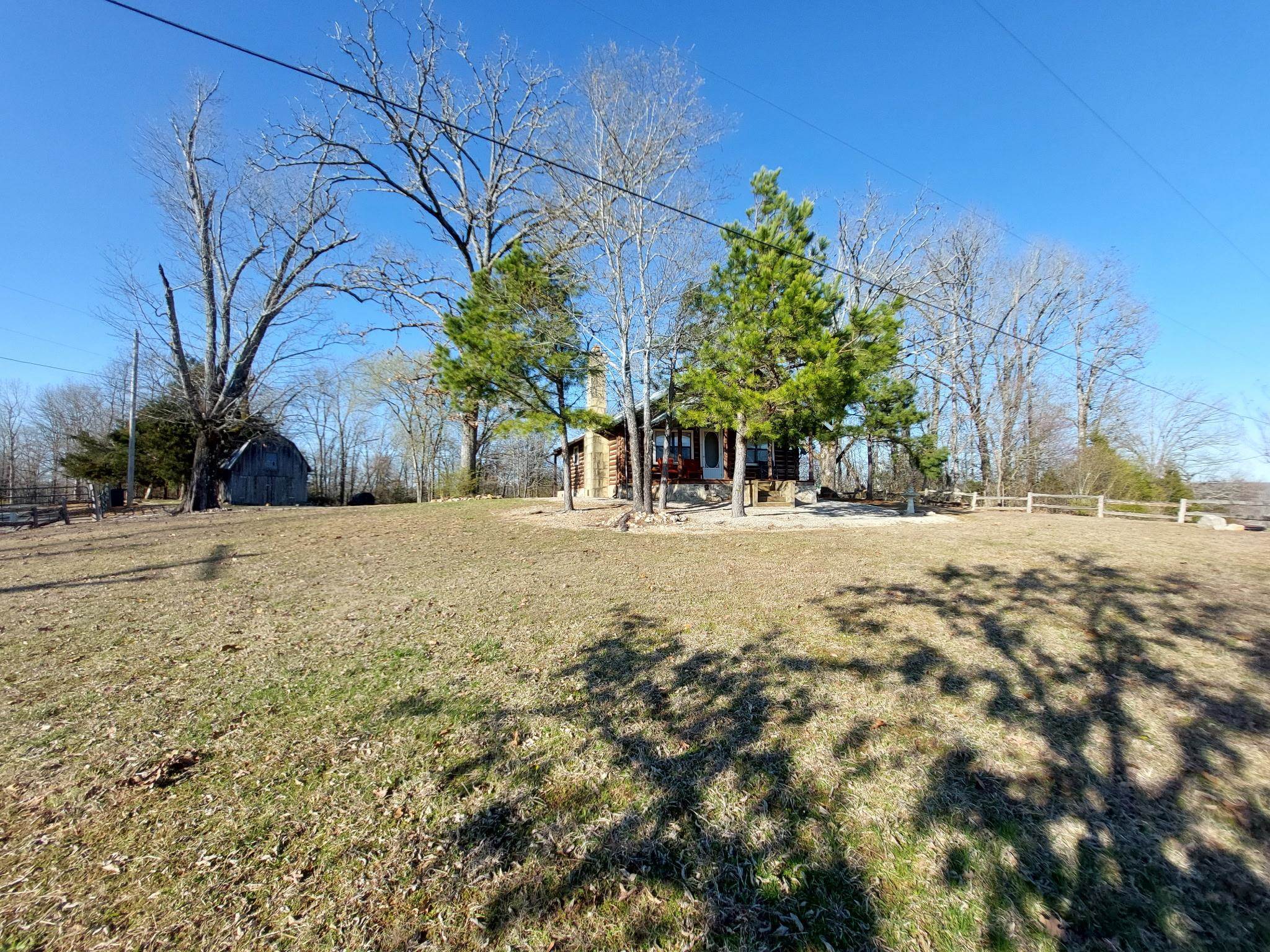 302 E Clayton  Hardy, AR