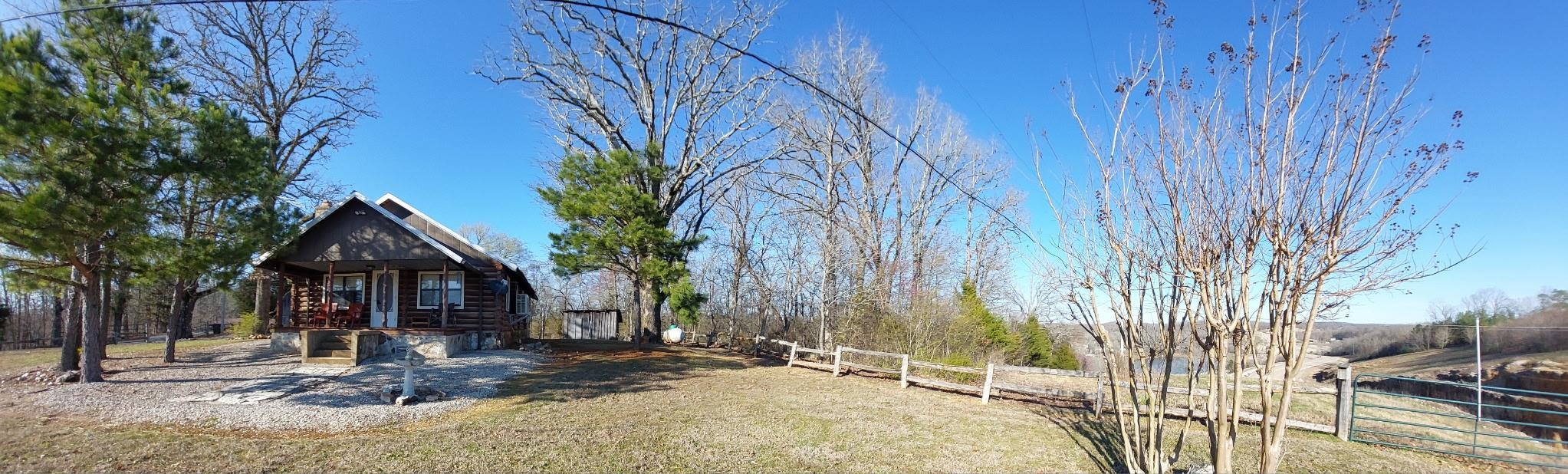 302 E Clayton  Hardy, AR