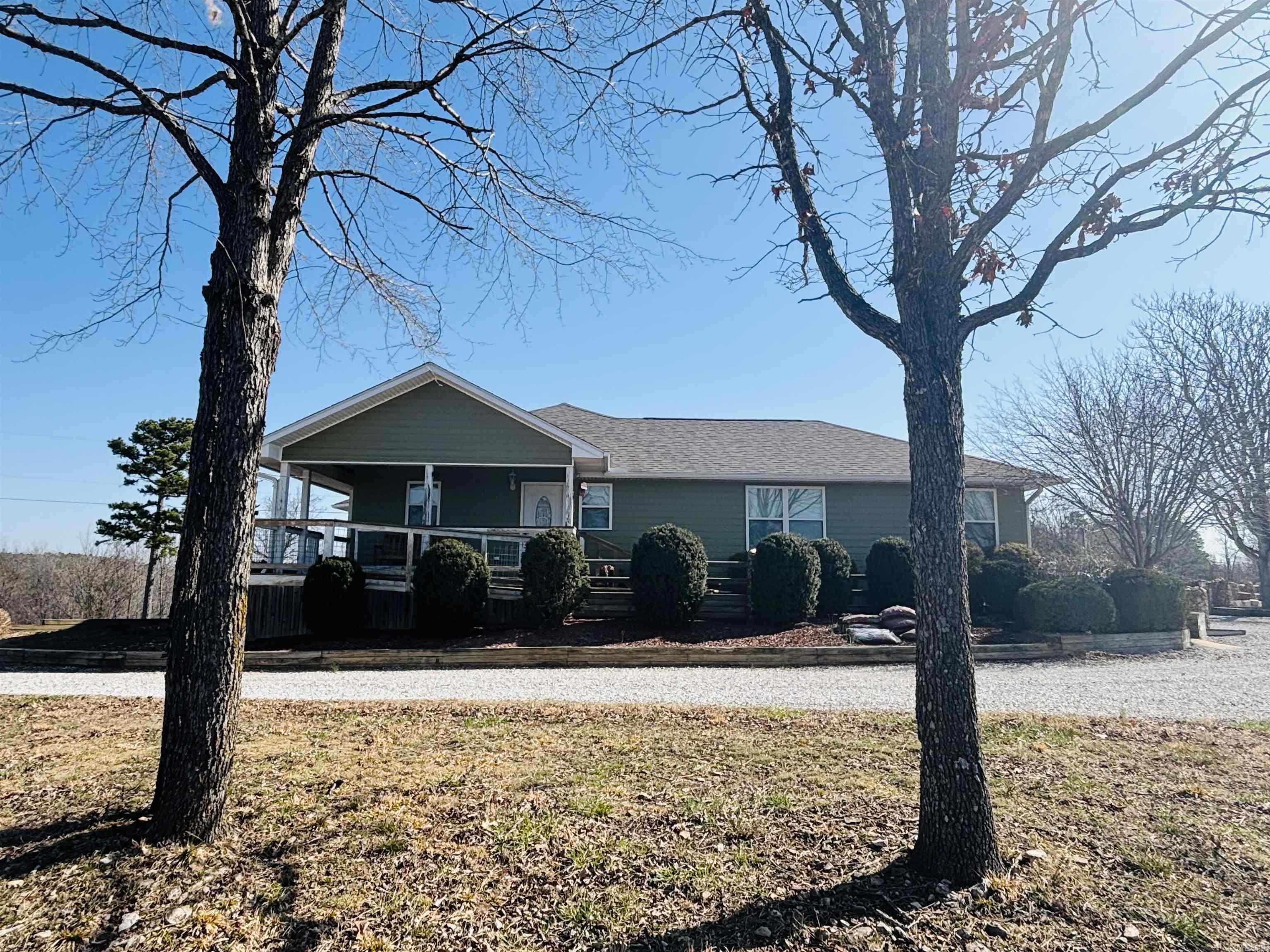 12898  14 W  Mountain View, AR