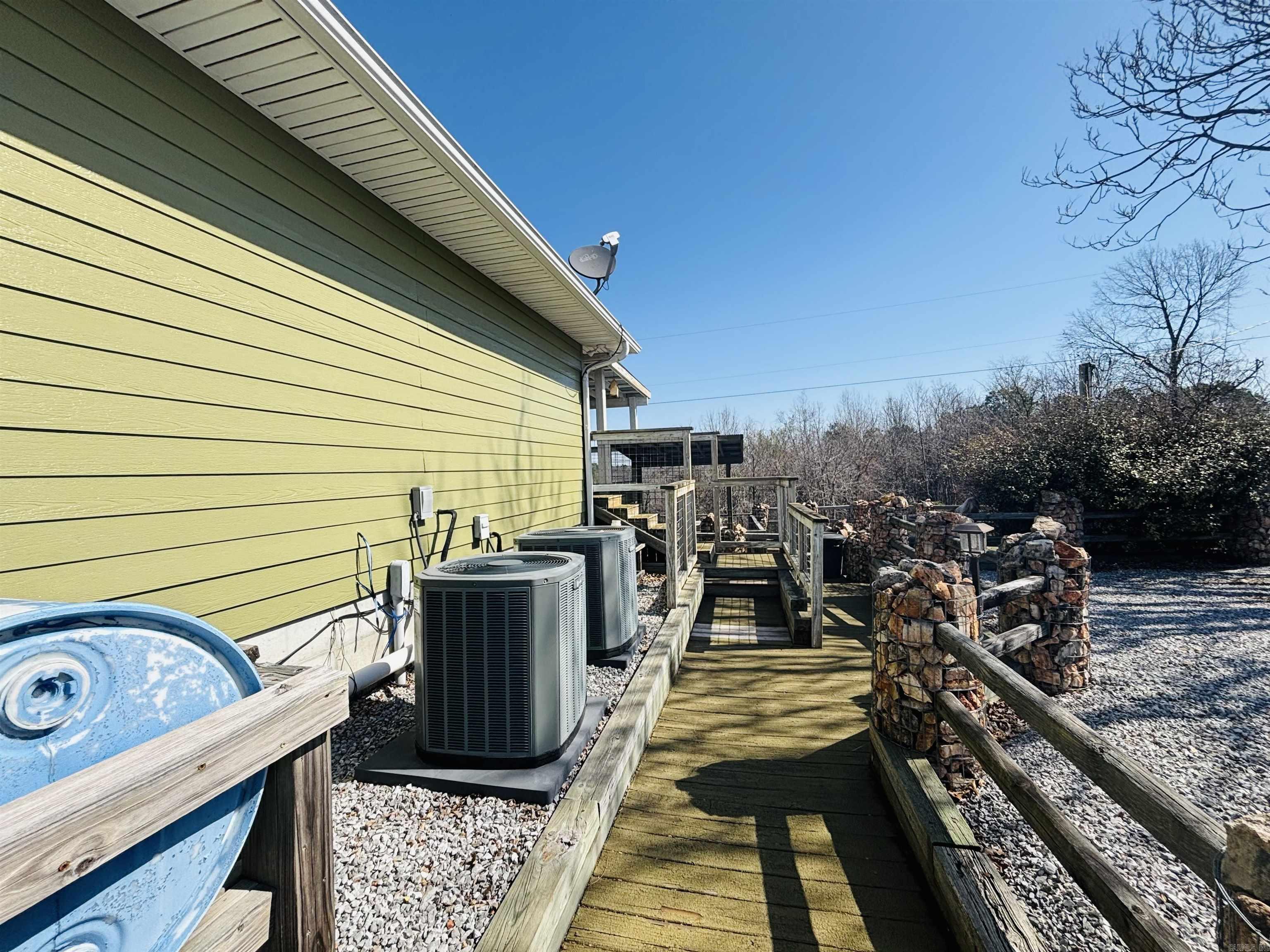 12898  14 W  Mountain View, AR
